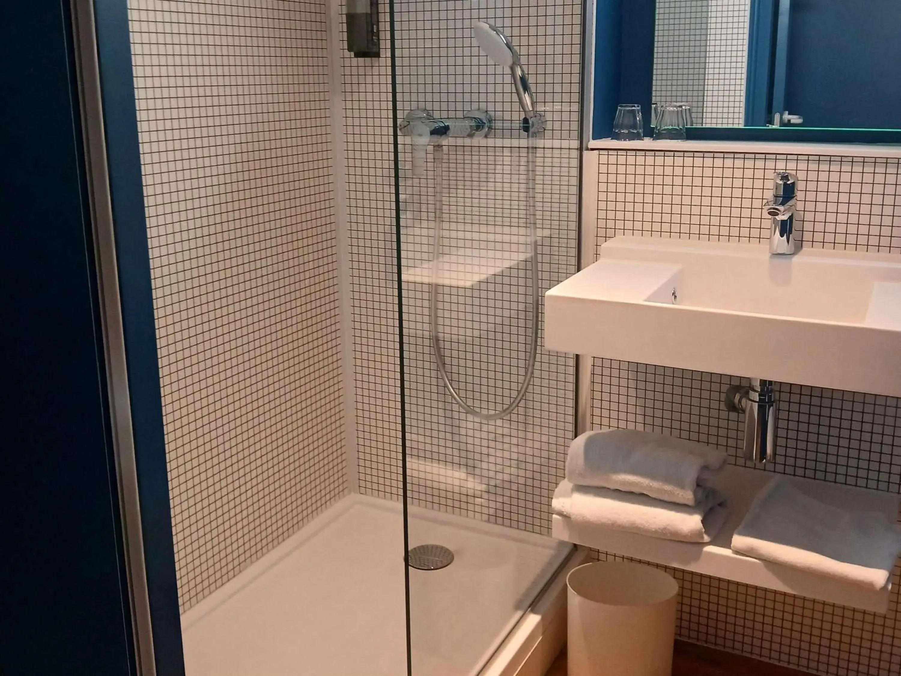 Bedroom in Ibis Budget Saint Malo Centre Bedroom in Ibis Budget Saint Malo Centre