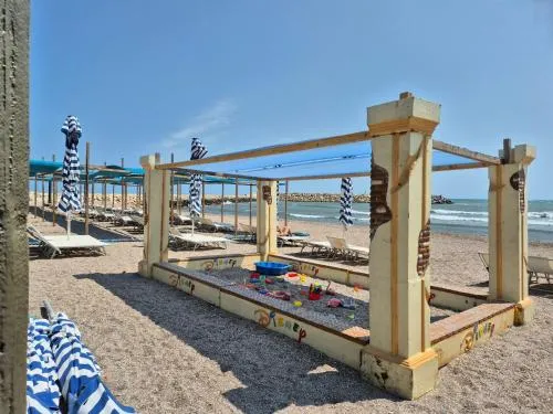 Mojo Resort