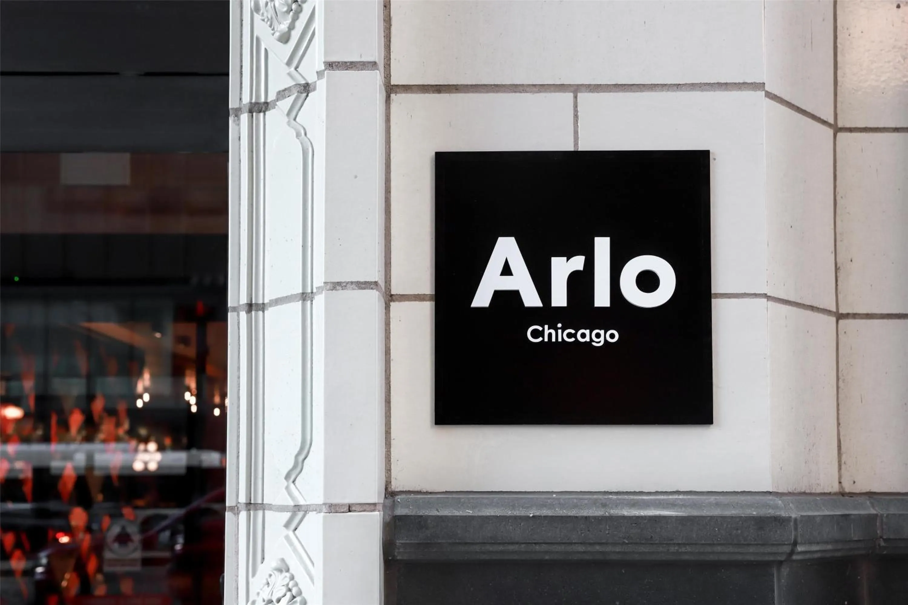 Property building in Arlo Chicago