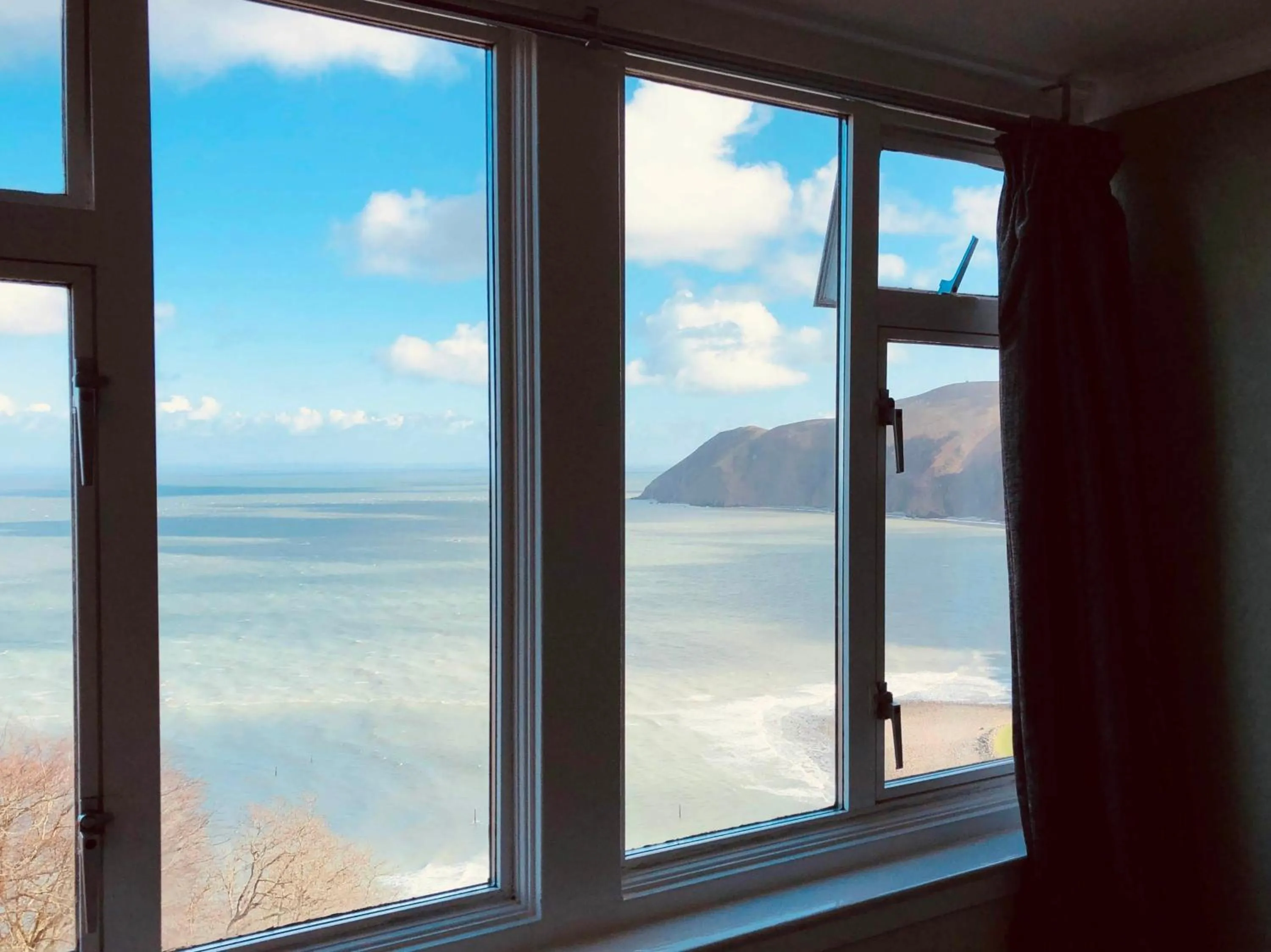 Bedroom in The North Cliff Hotel