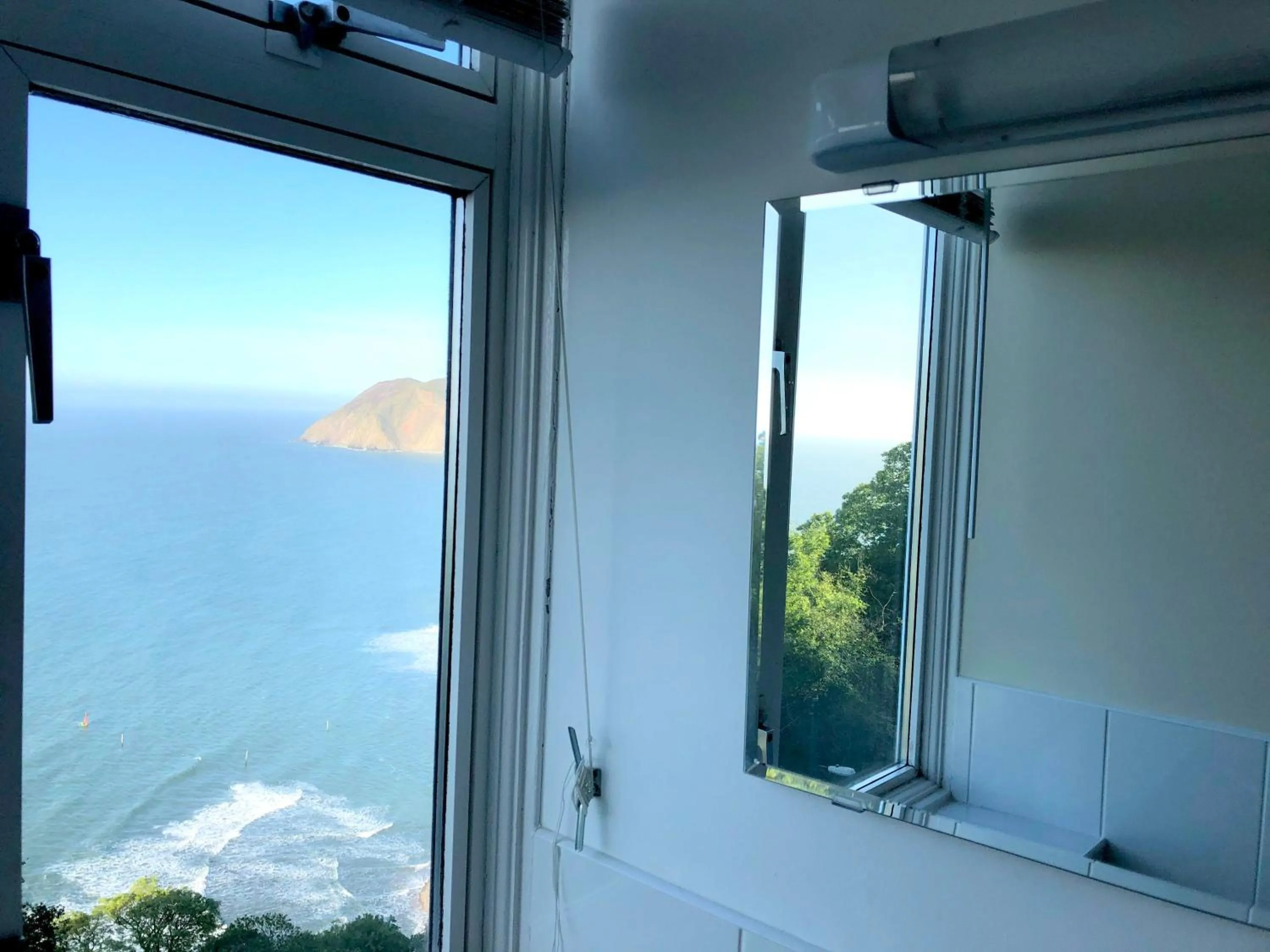 Bathroom in The North Cliff Hotel