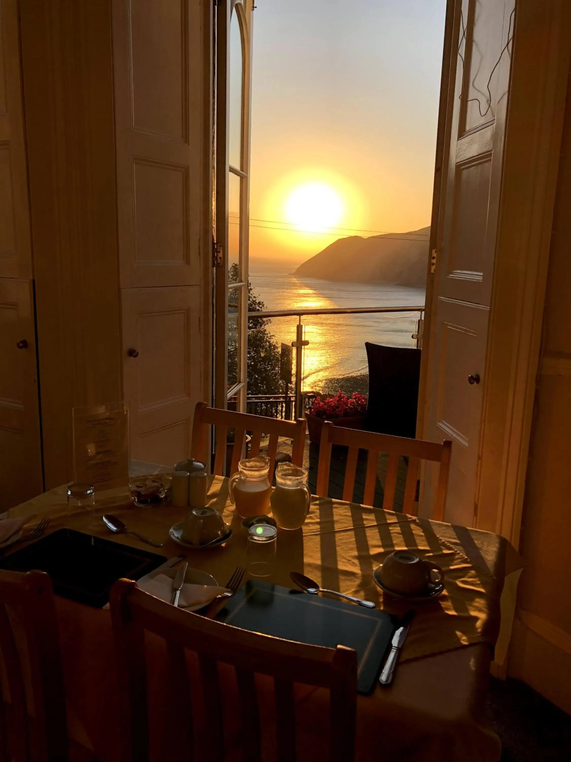 Dining area in The North Cliff Hotel