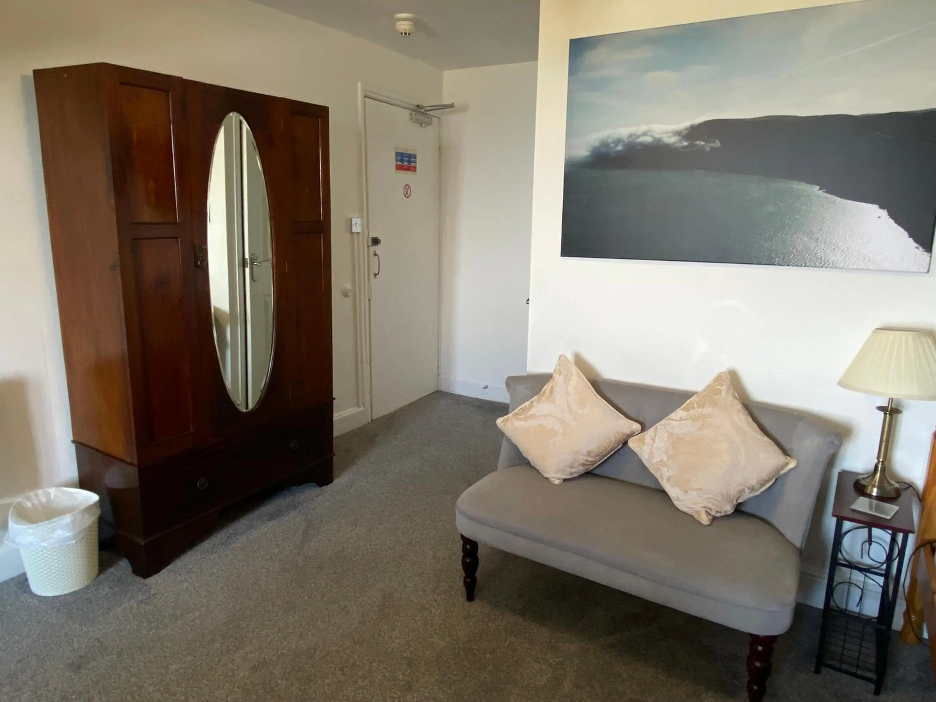 Bedroom in The North Cliff Hotel