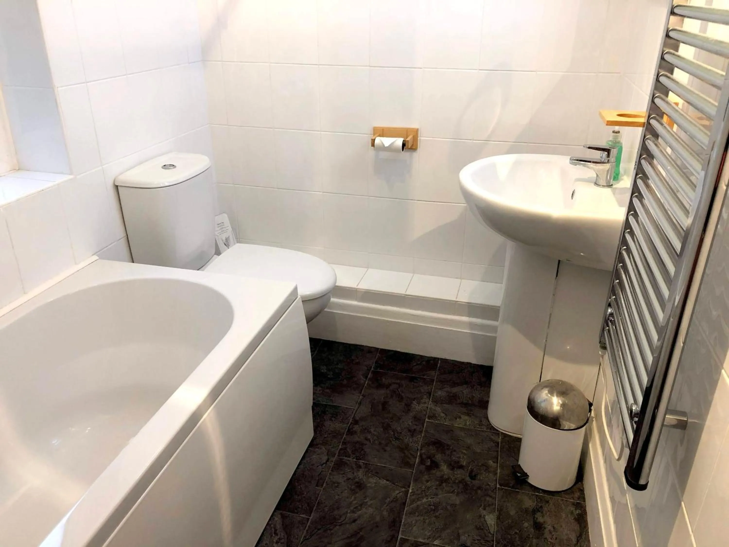 Bathroom in The North Cliff Hotel