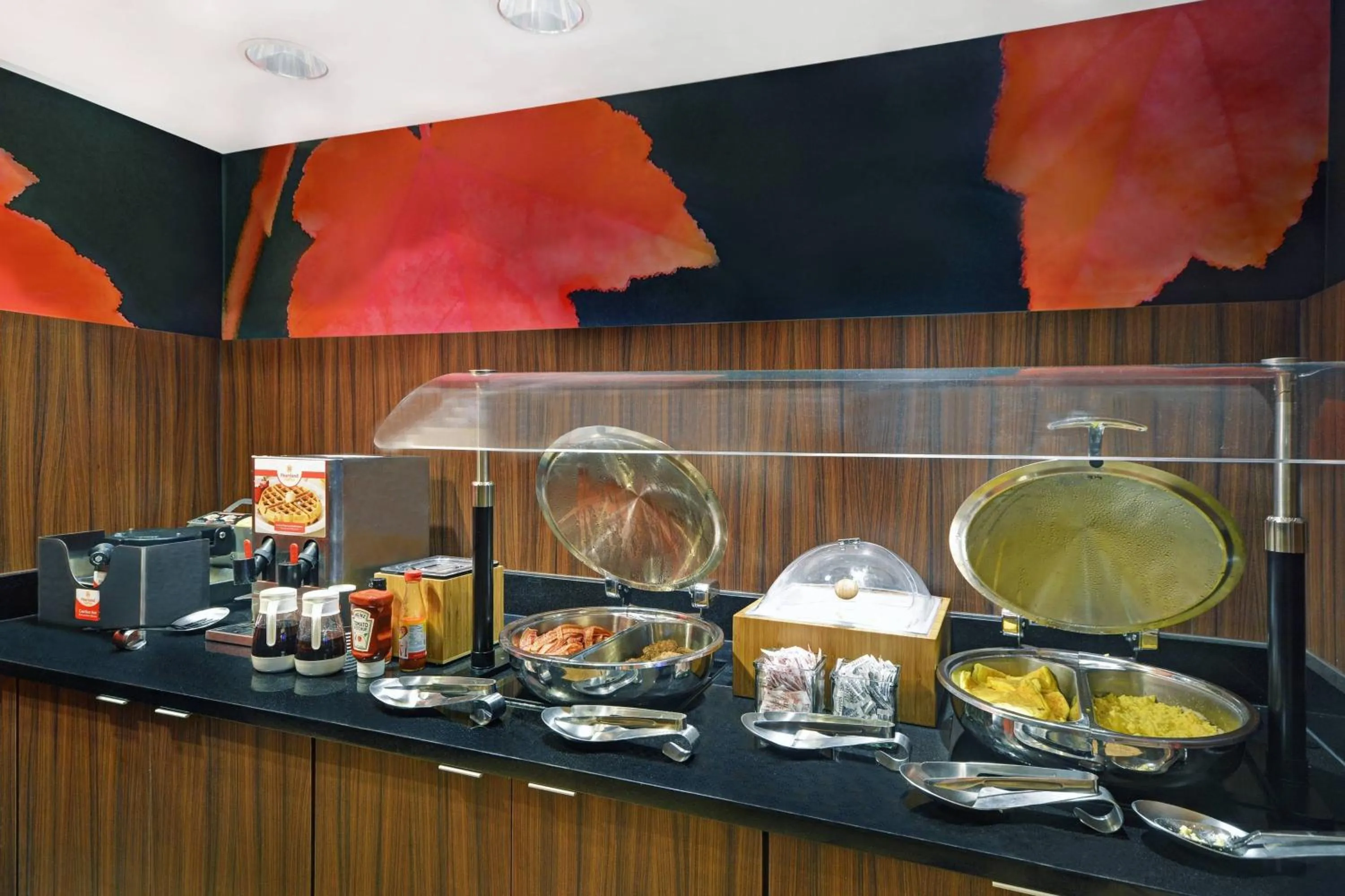 Breakfast in Fairfield Inn & Suites by Marriott Savannah SW/Richmond Hill