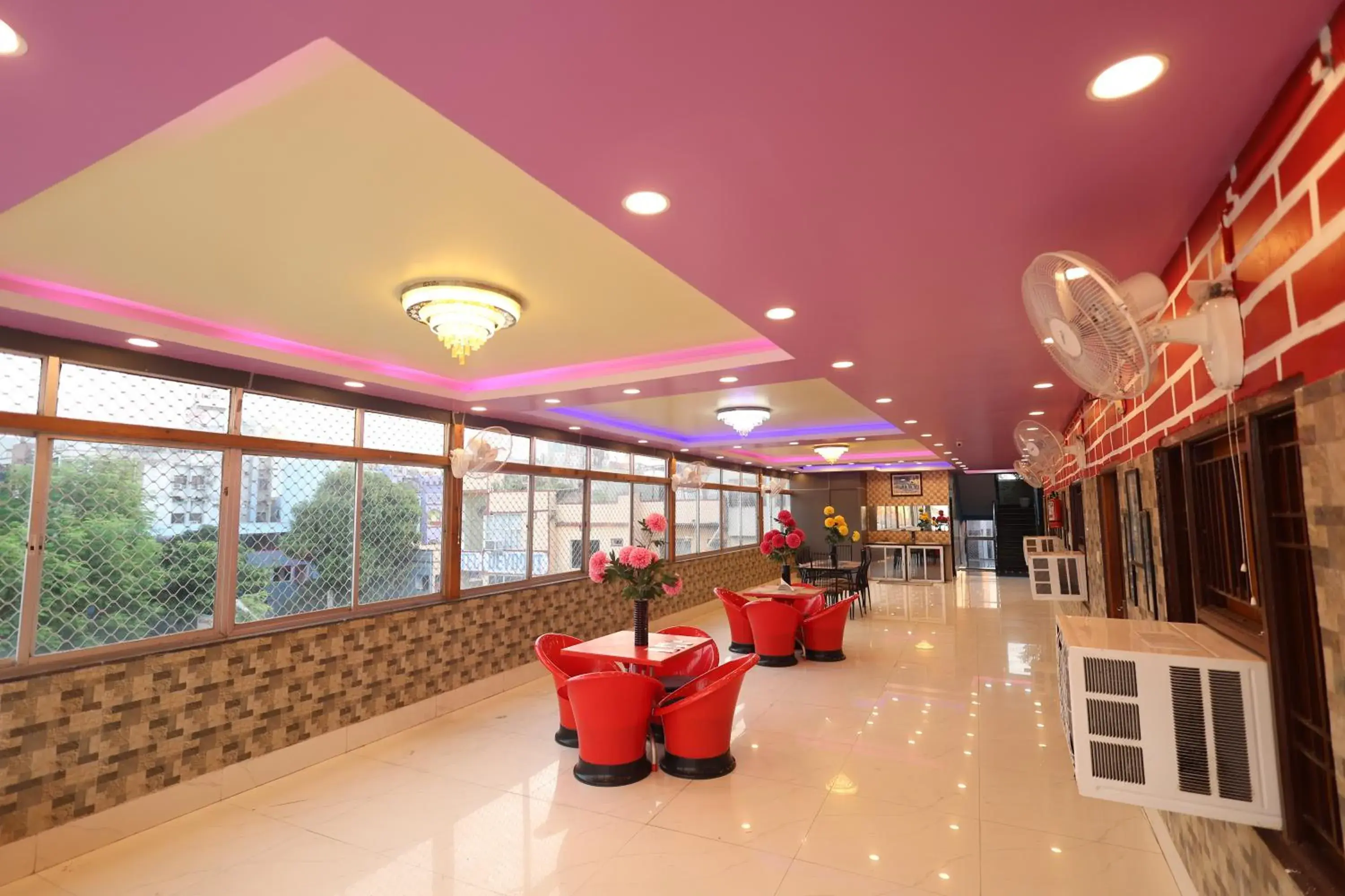 Restaurant/places to eat in Hotel Anand LOK Restaurant/places to eat in Hotel Anand LOK