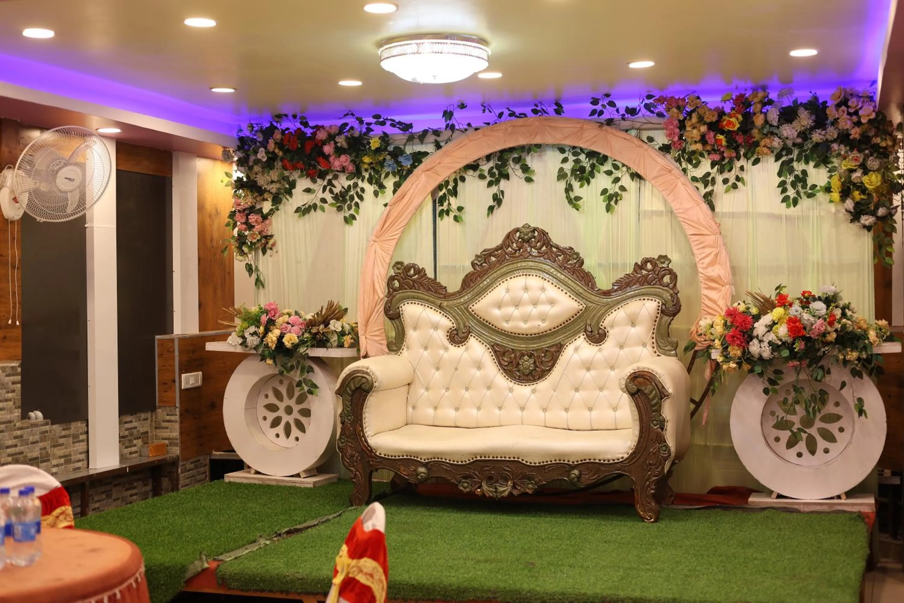 Banquet/Function facilities in Hotel Anand LOK