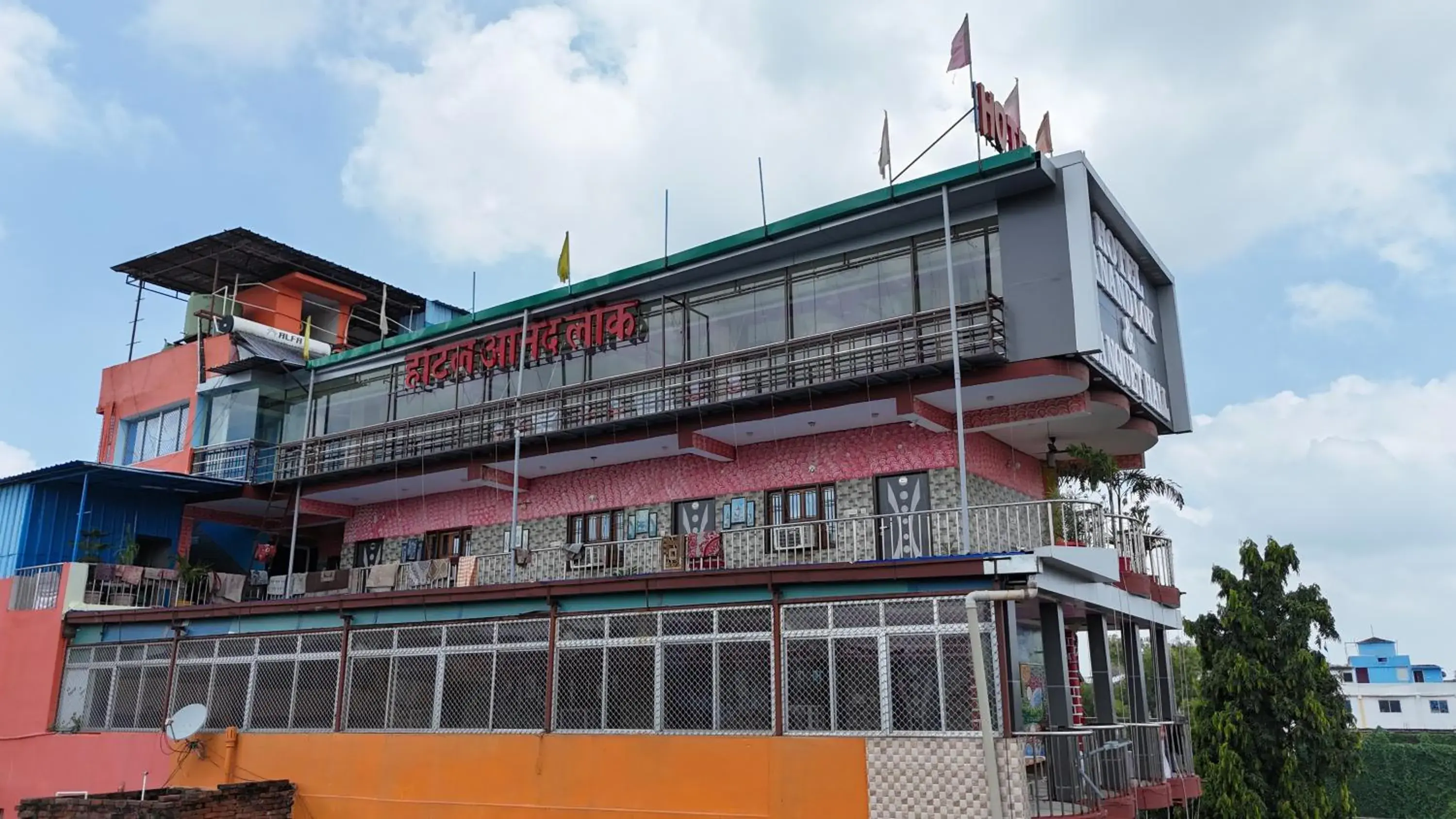 Property building in Hotel Anand LOK Property building in Hotel Anand LOK