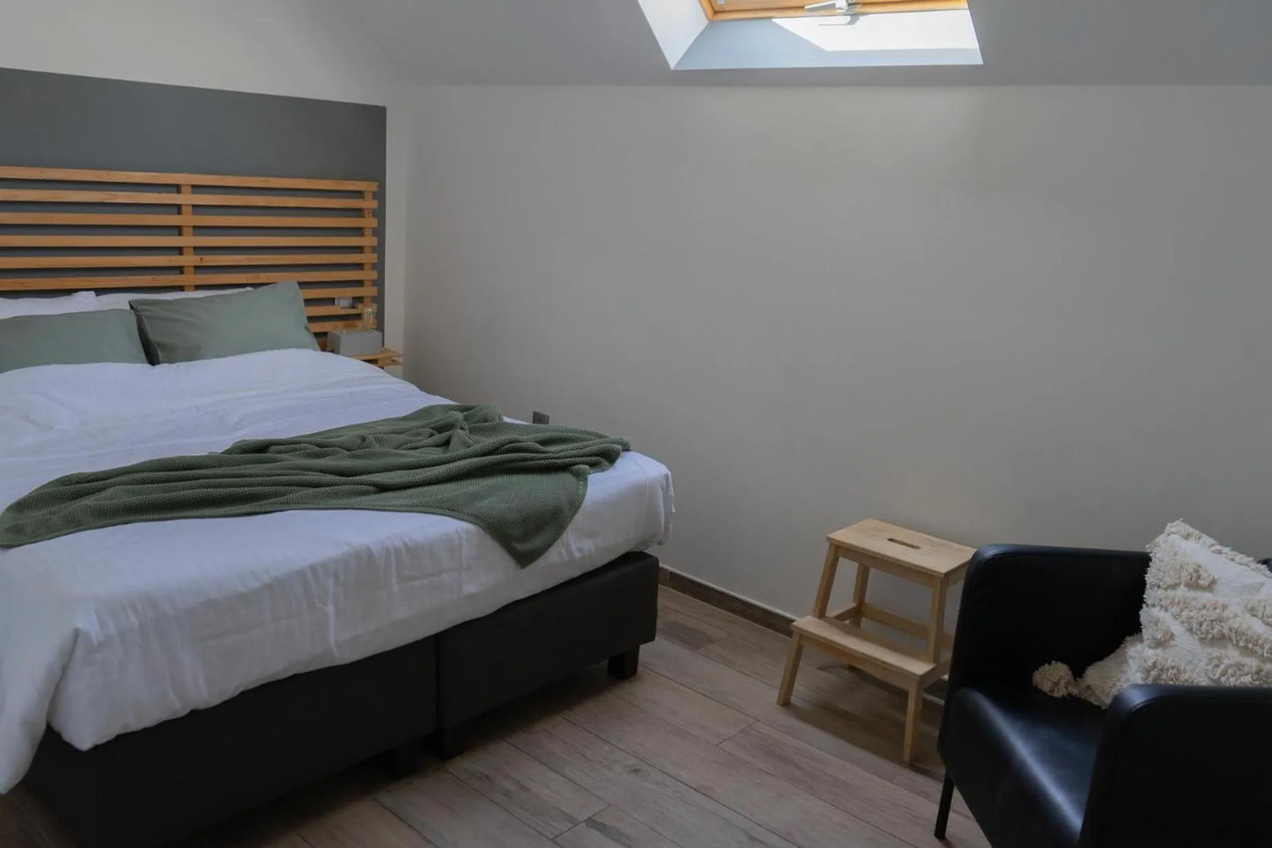 Bedroom in Au Petit Canteleu - Bed & Breakfast