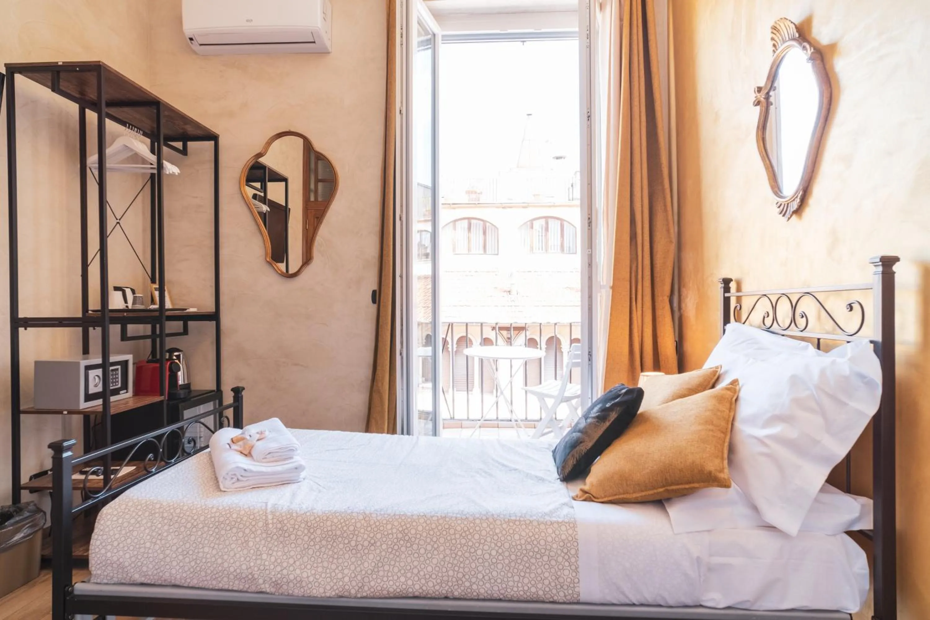 Bed in Golden Rooms Piazza di Spagna