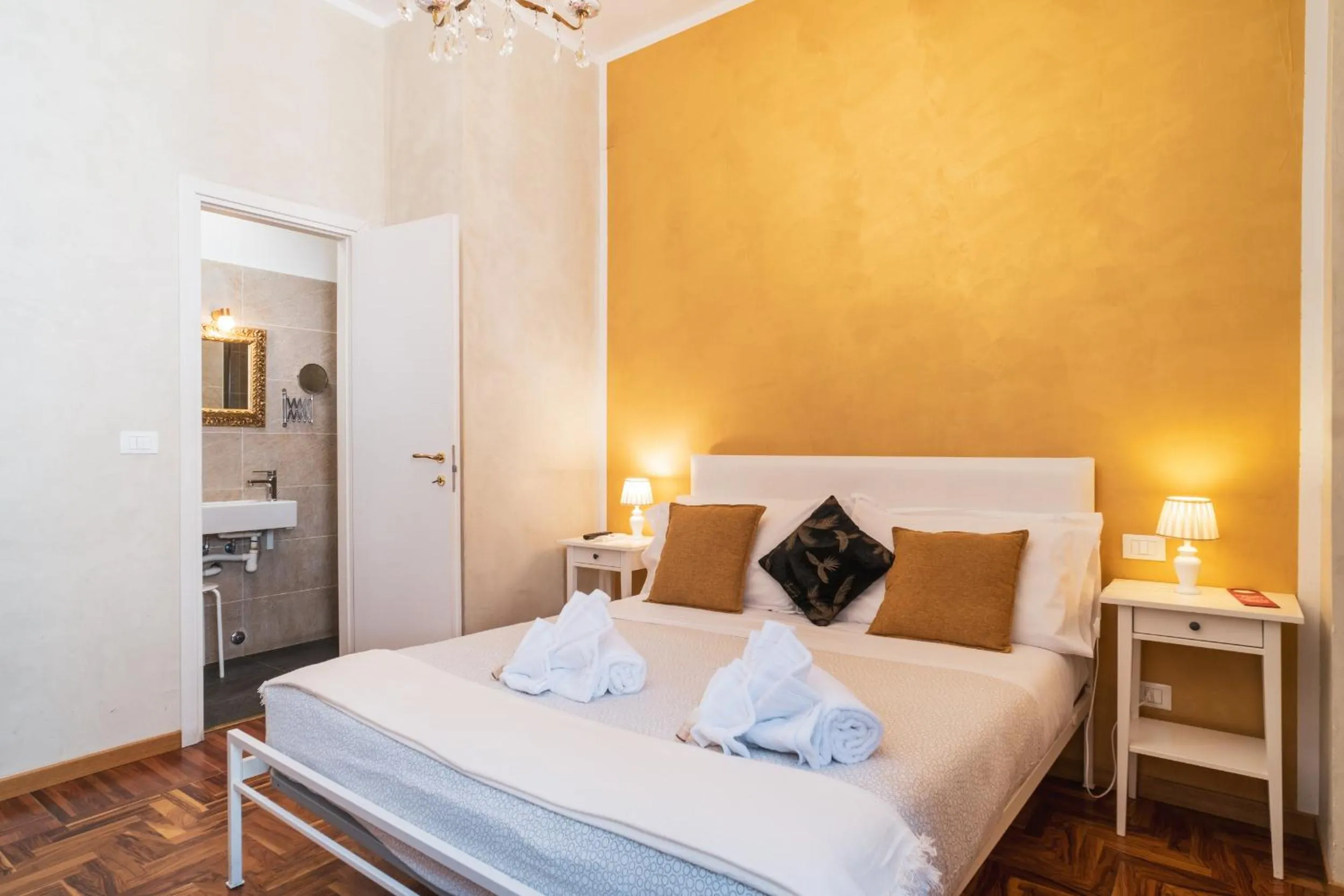 Bed in Golden Rooms Piazza di Spagna