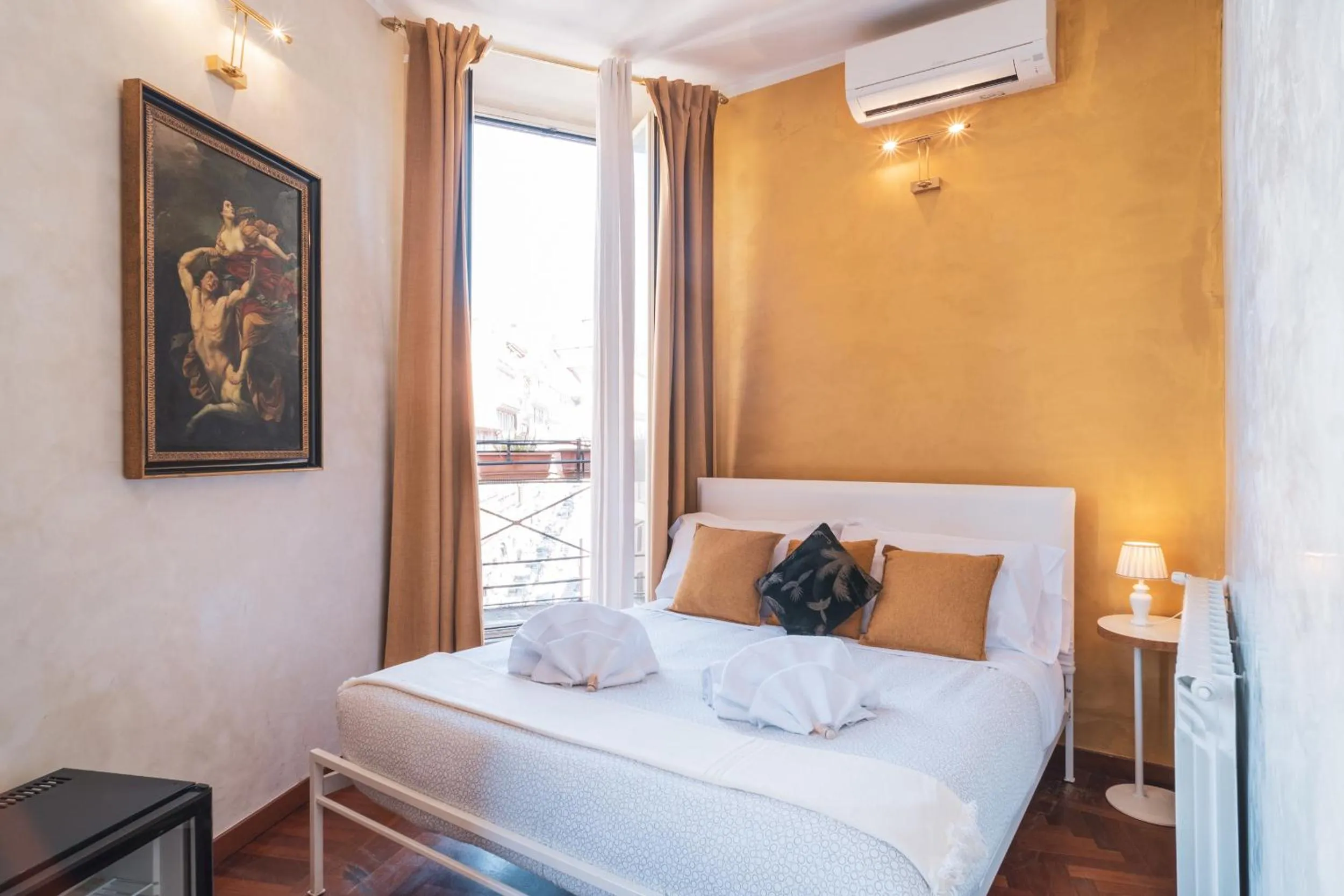 Bed in Golden Rooms Piazza di Spagna