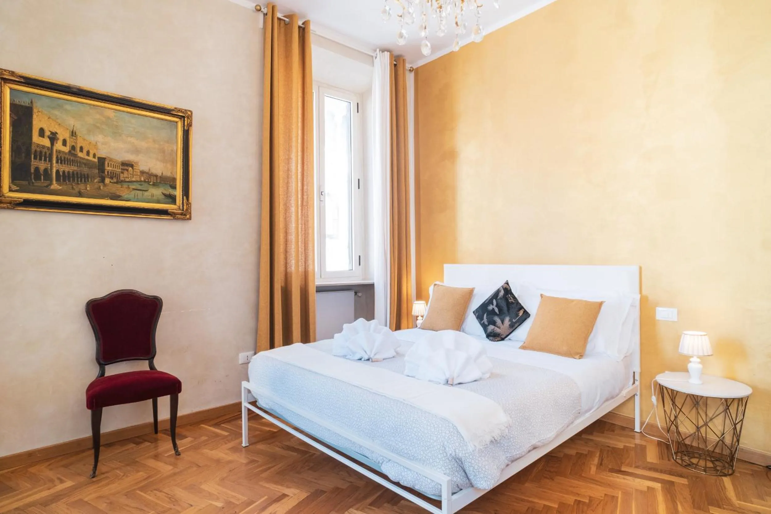 Bed in Golden Rooms Piazza di Spagna
