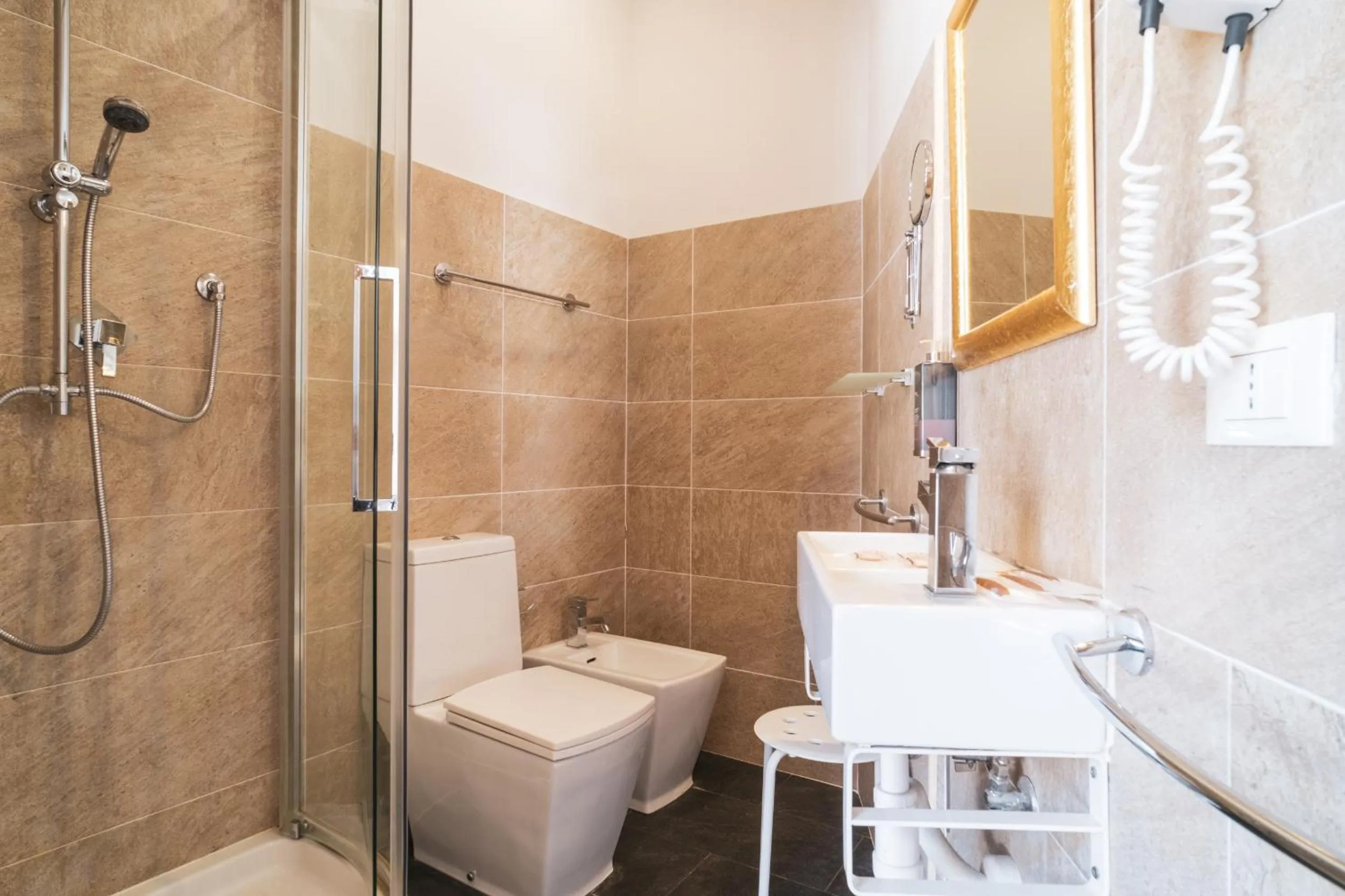 Golden Rooms Piazza di Spagna