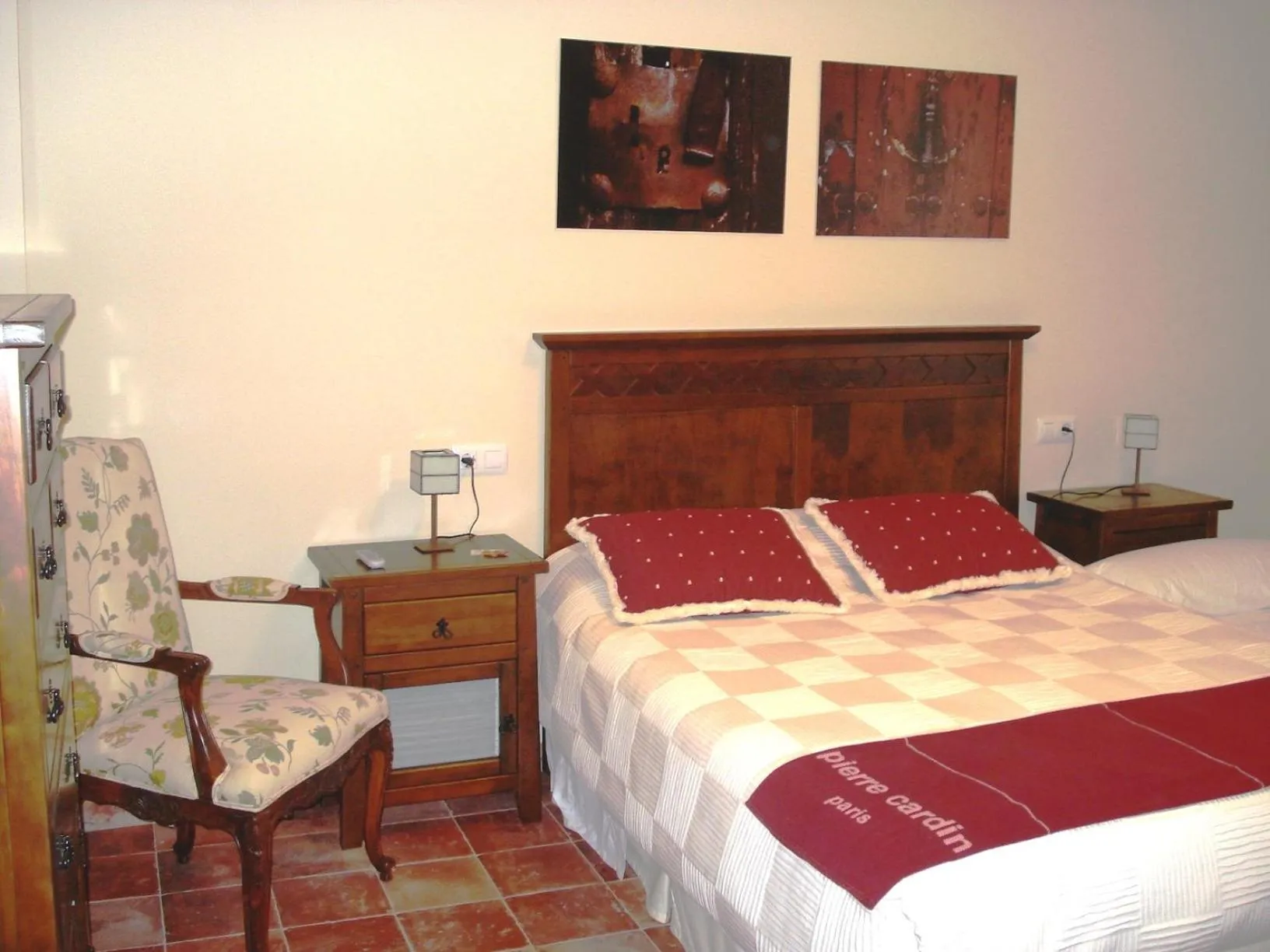 Photo of the whole room, Bed in Casa Rural Descanso del Quijote