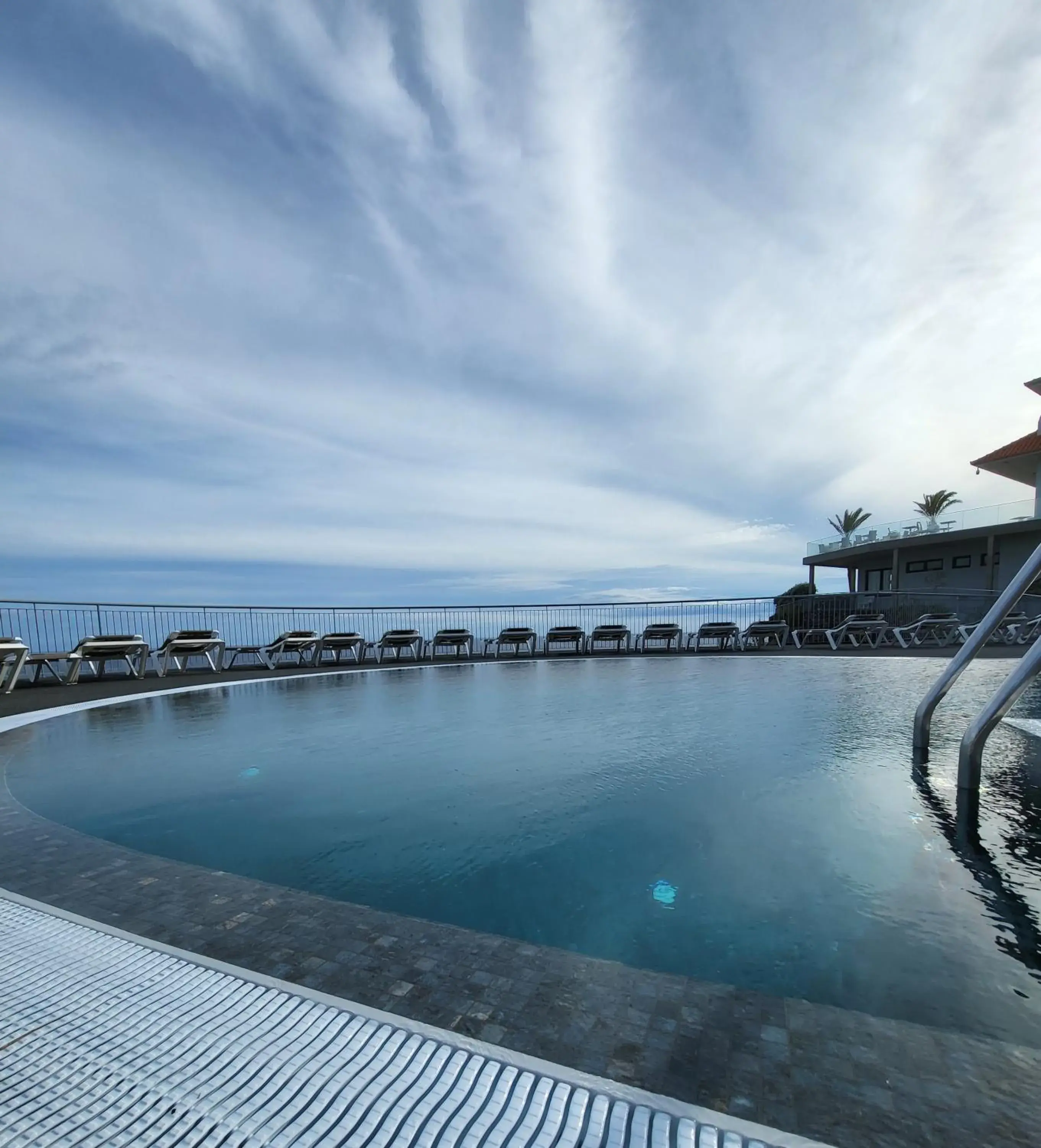 Swimming pool in Hotel Royal Orchid Swimming pool in Hotel Royal Orchid