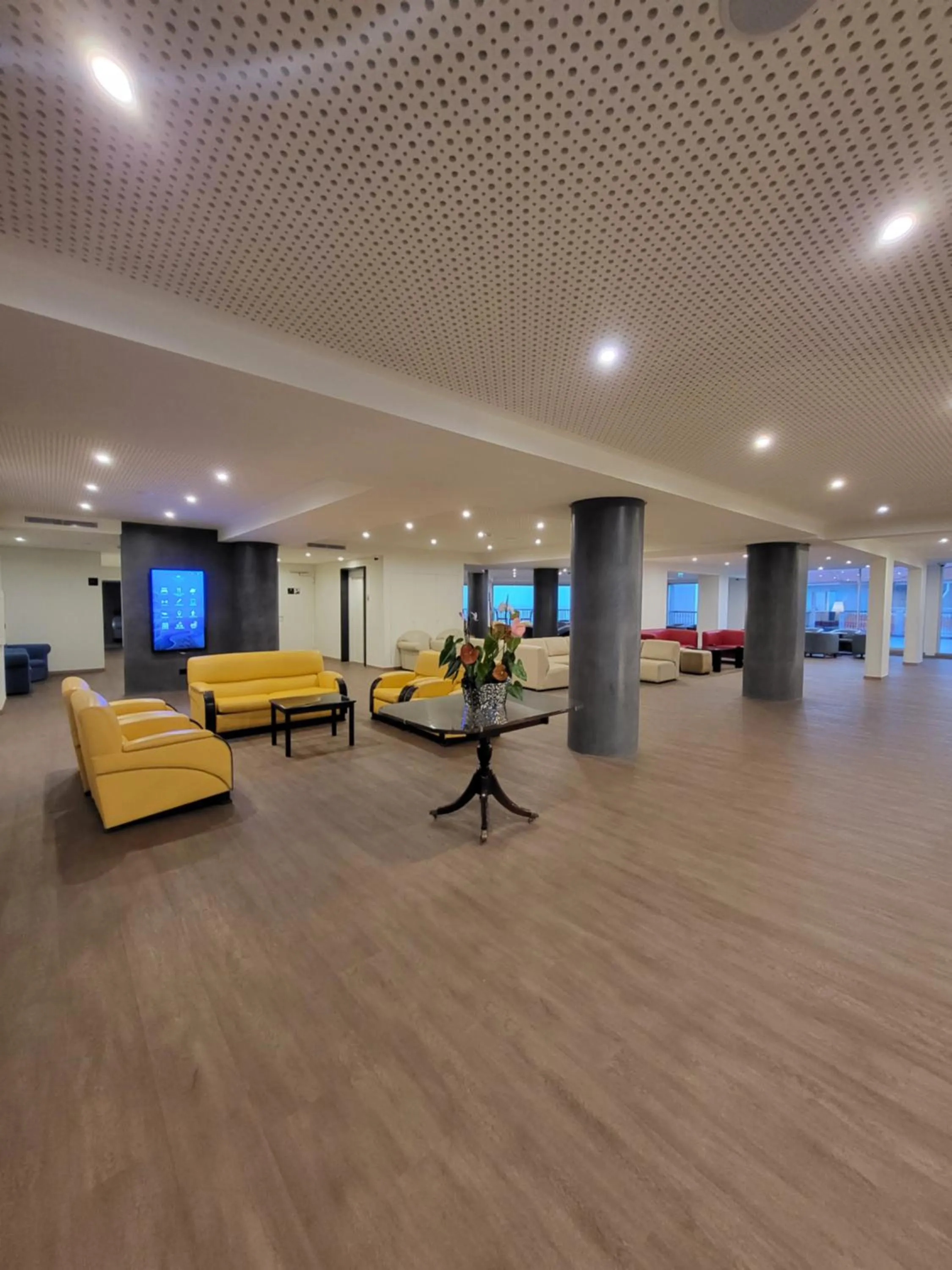 Lobby or reception in Hotel Royal Orchid