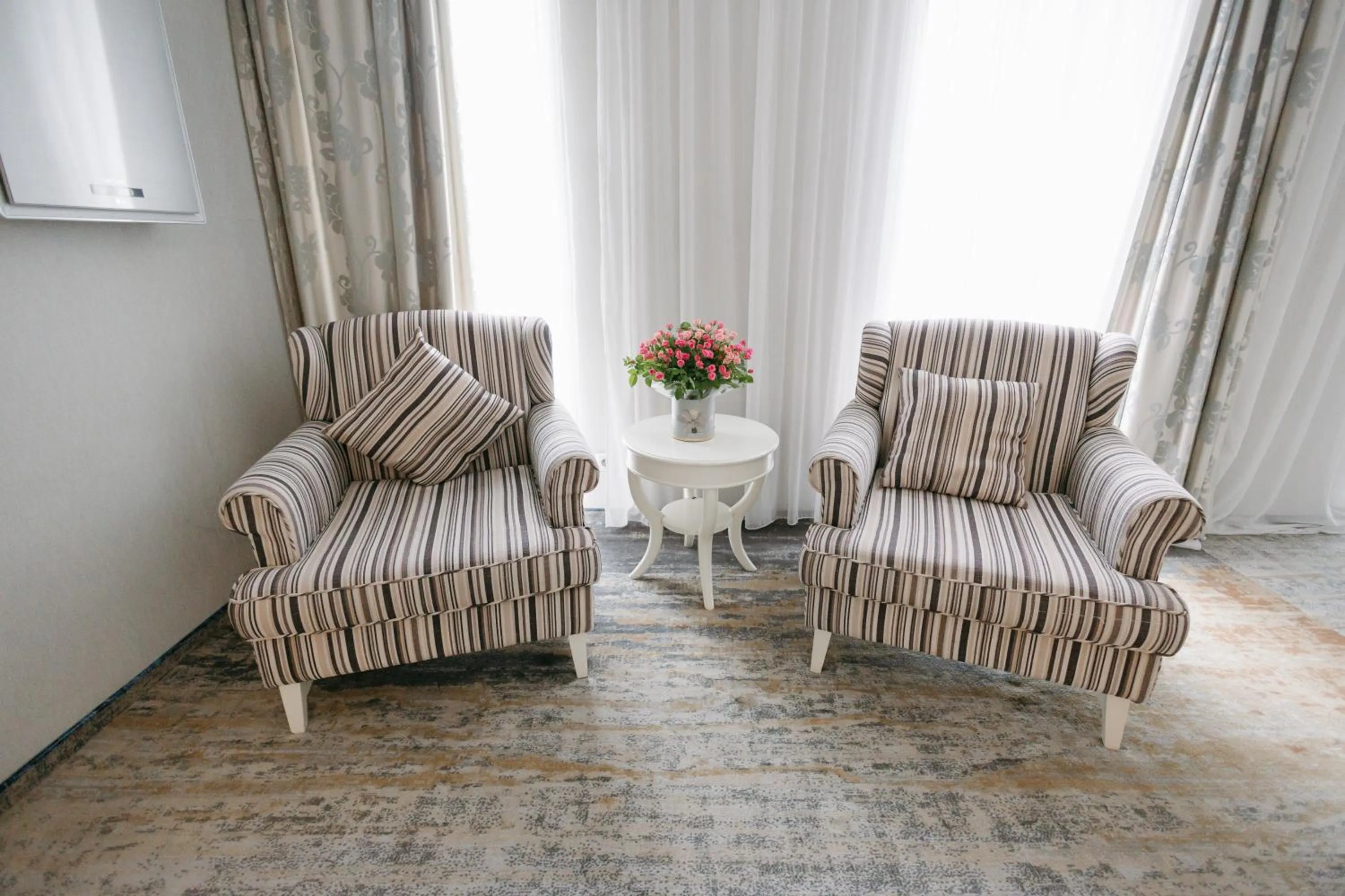Seating area in Kazzhol Hotel Astana