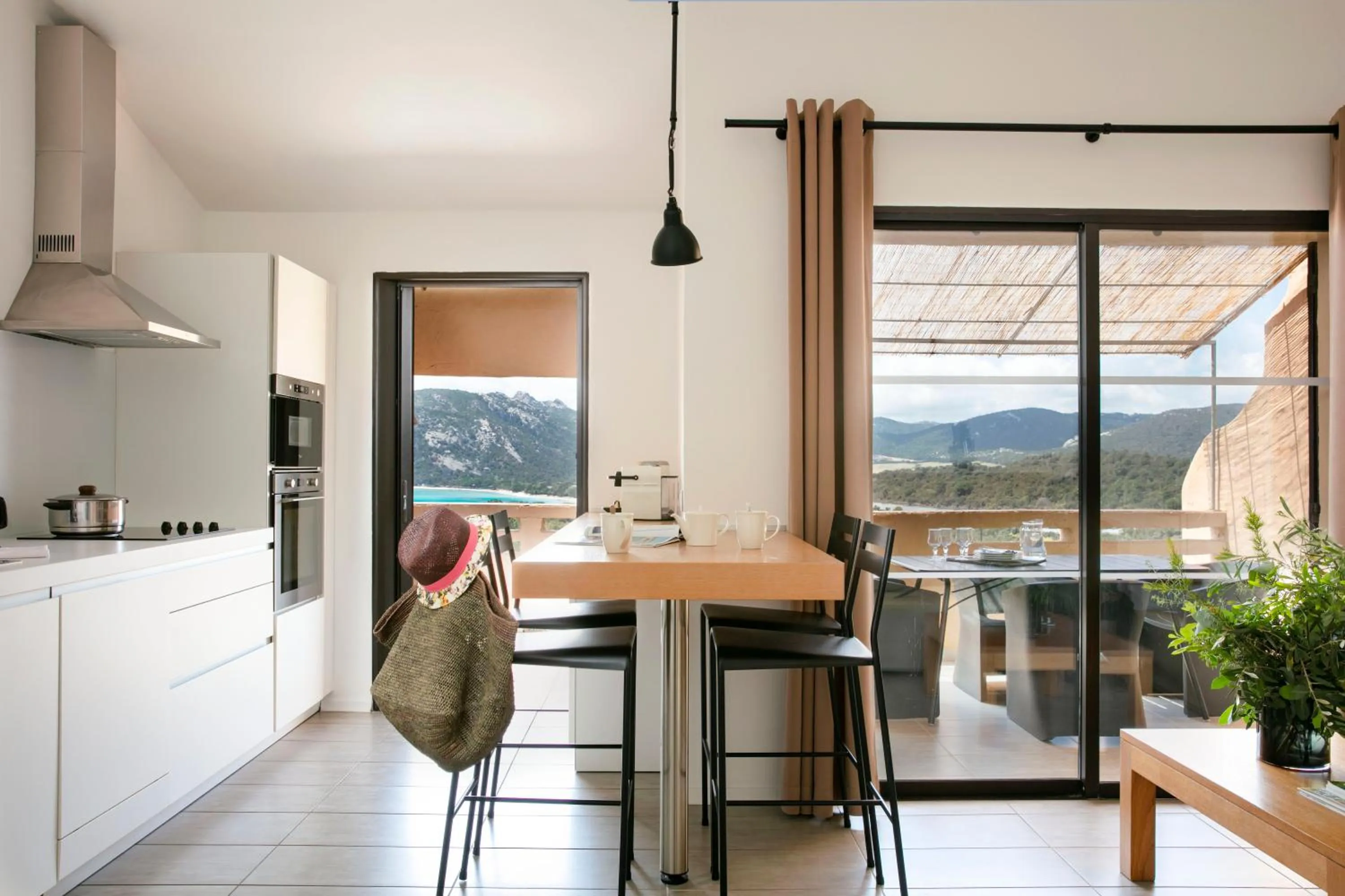 Patio in Domaine Santa Giulia Palace