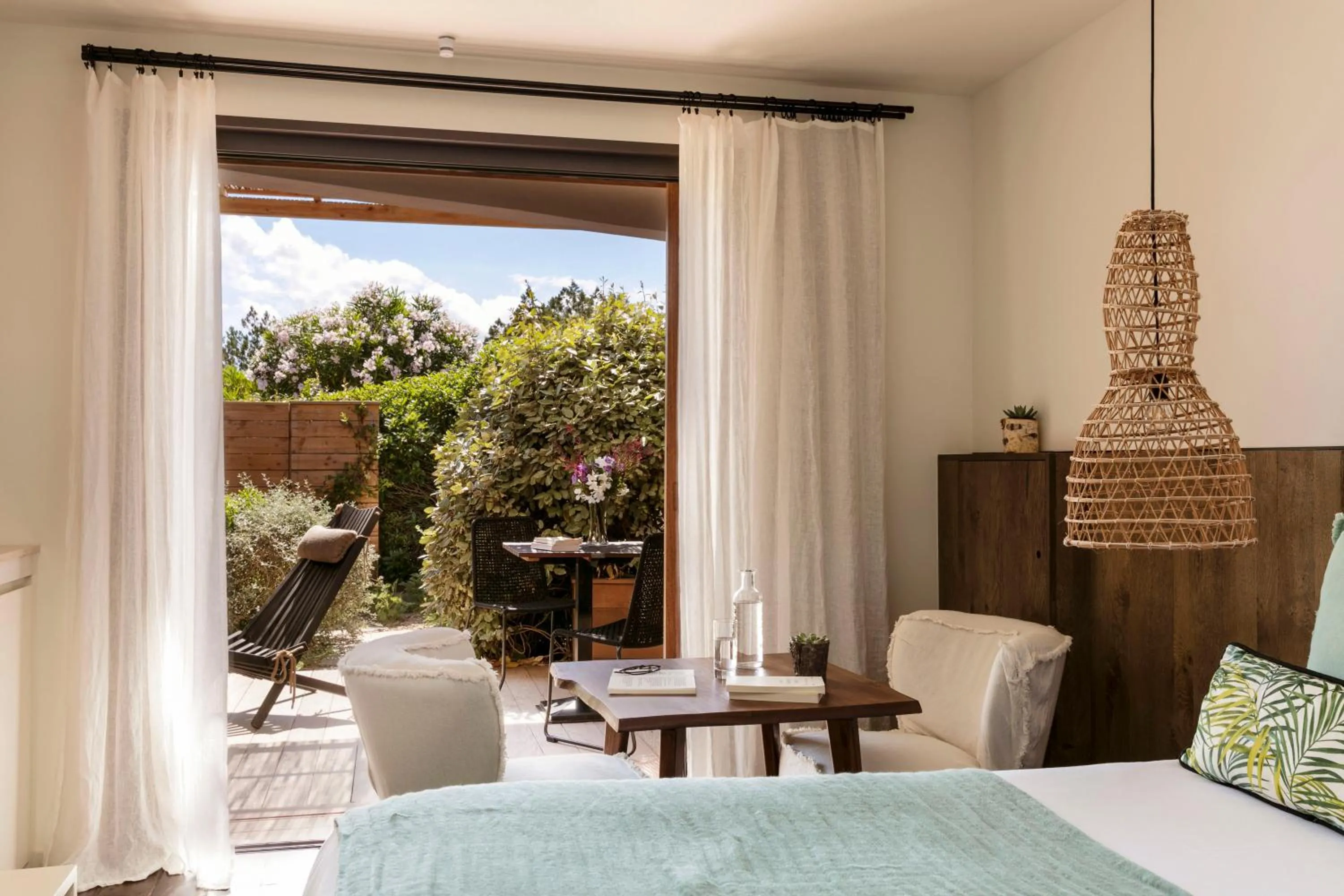 Patio, Bed in Domaine Santa Giulia Palace