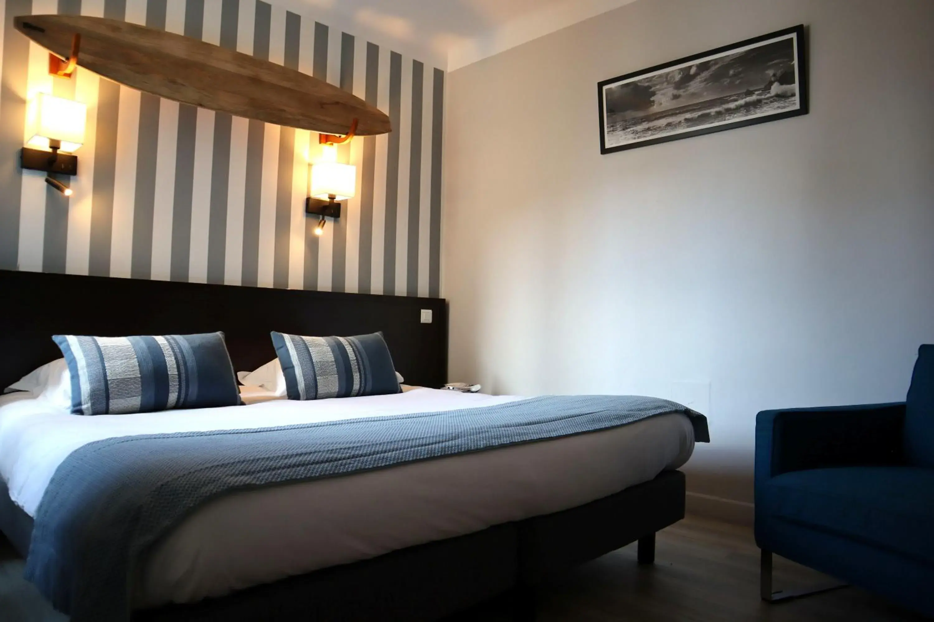 Quadruple Room in Hôtel Florida Quadruple Room in Hôtel Florida