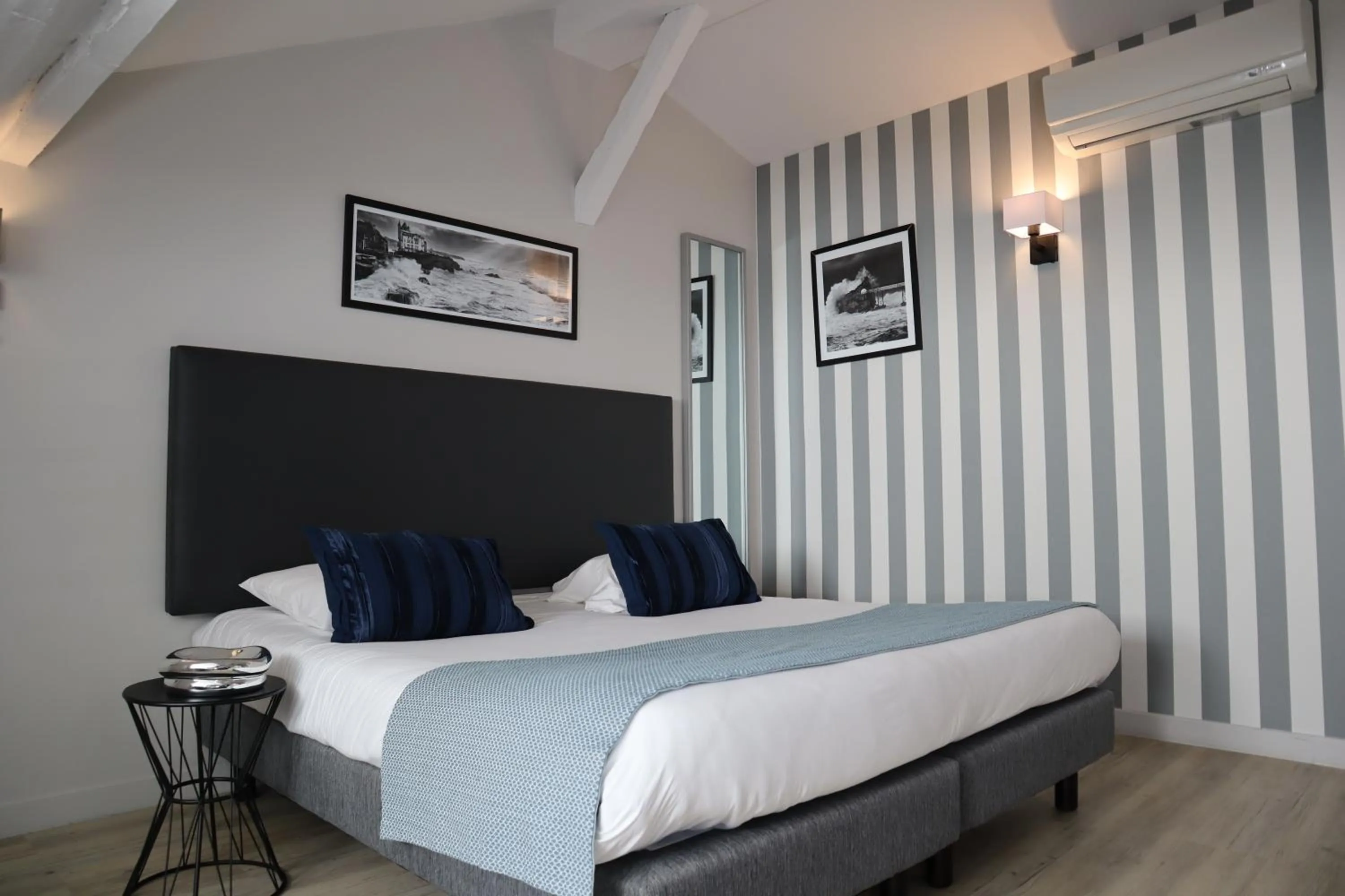 Bedroom, Bed in Hôtel Florida