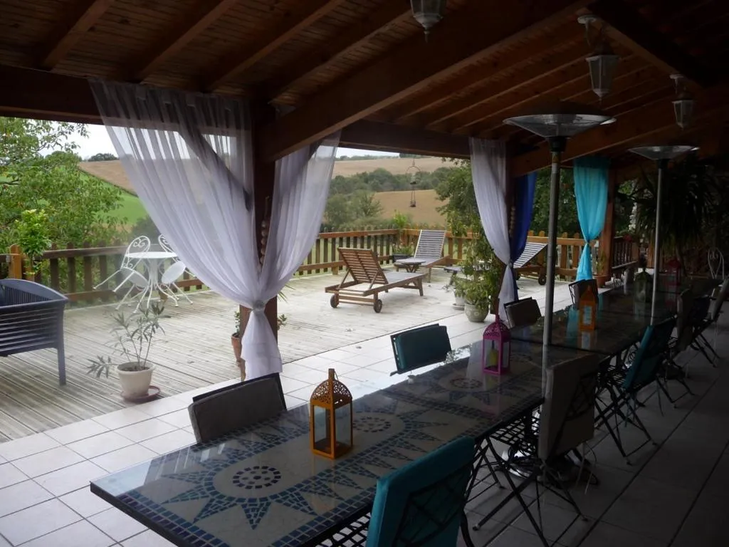 Landmark view in Chambres d'Hôtes Gelous