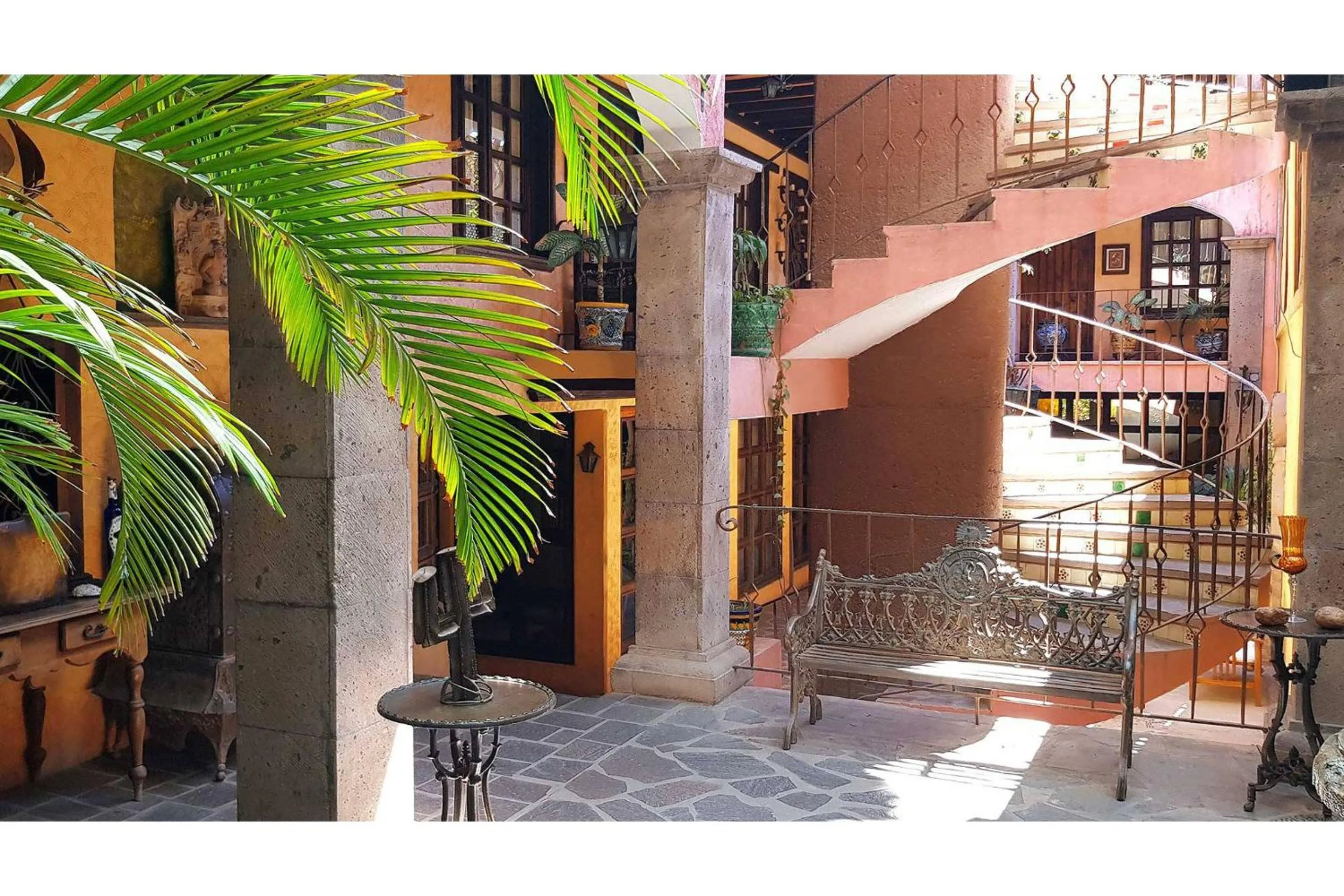 Area and facilities in Hotel Boutique Posada De Las Flores Loreto
