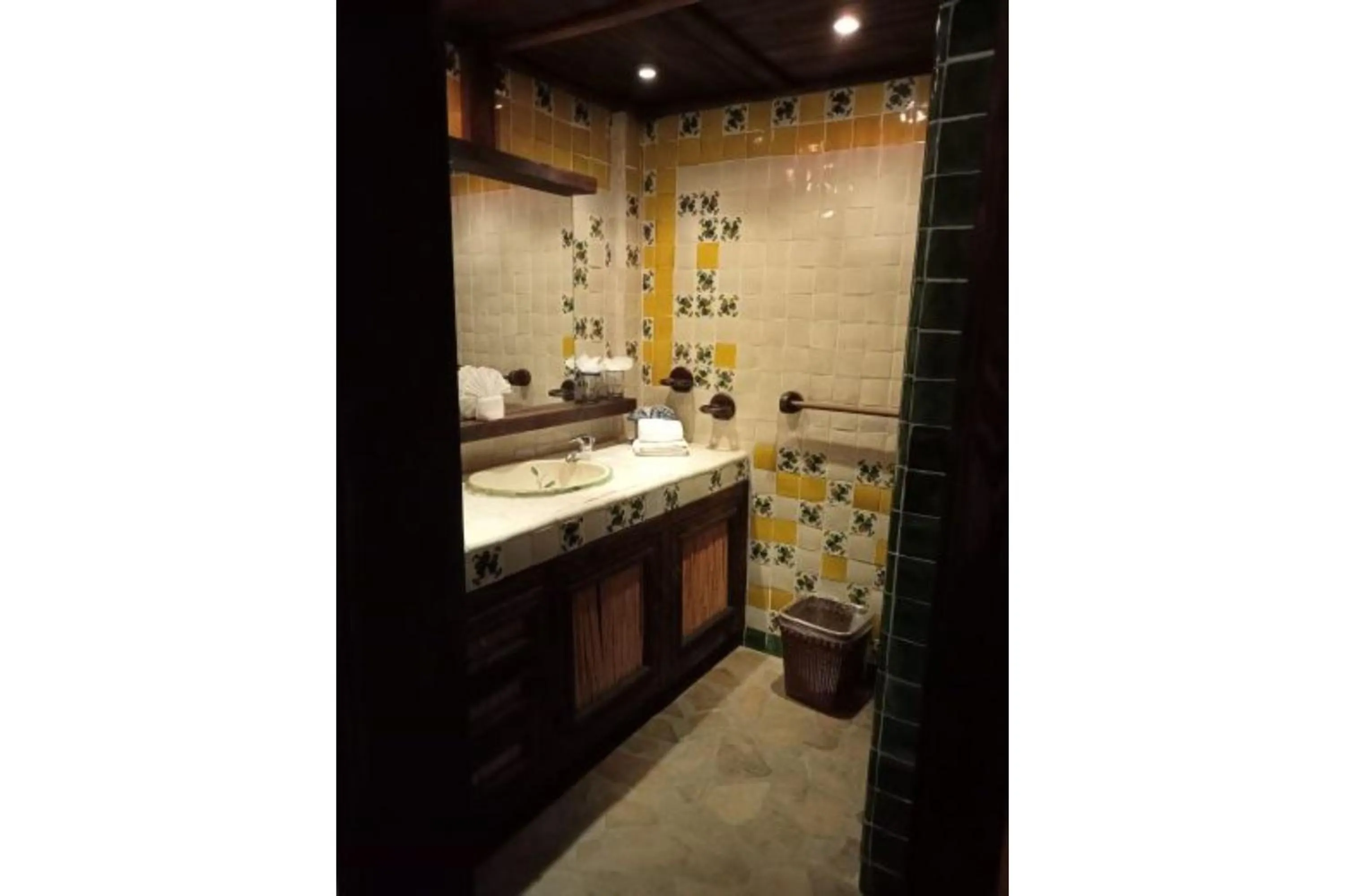 Bathroom in Hotel Boutique Posada De Las Flores Loreto