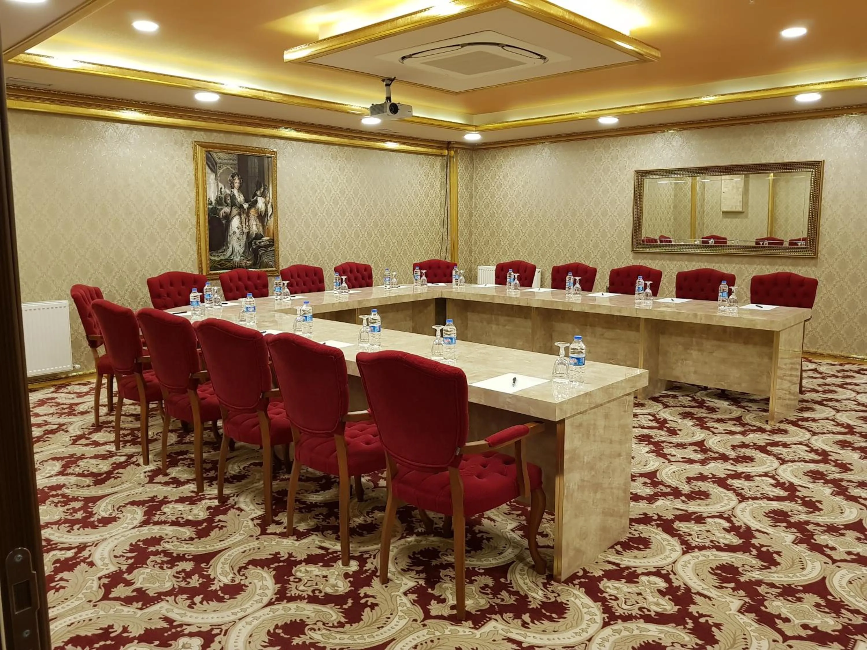 Business facilities in Savona Otel Sivas