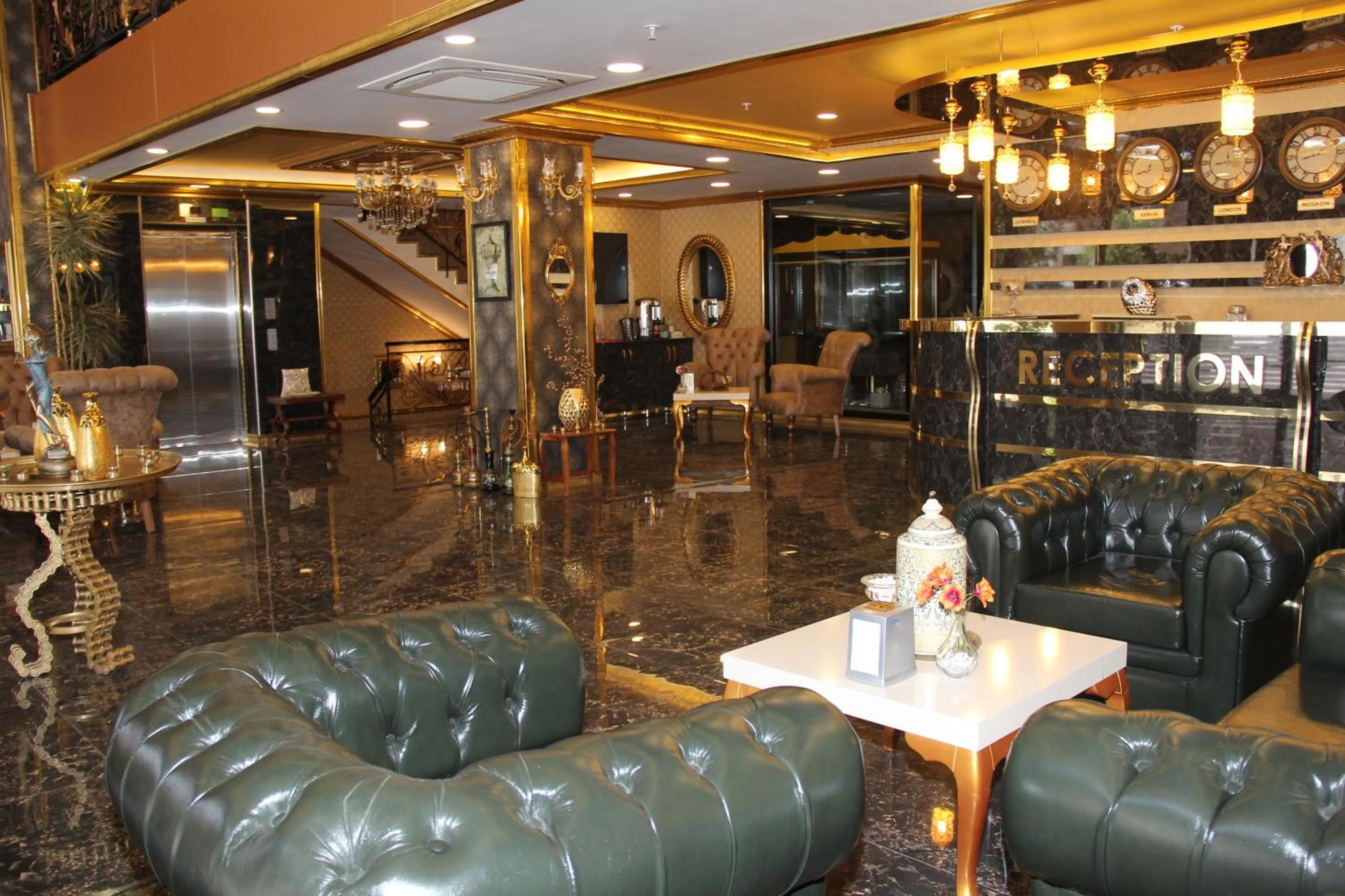 Lobby or reception in Savona Otel Sivas