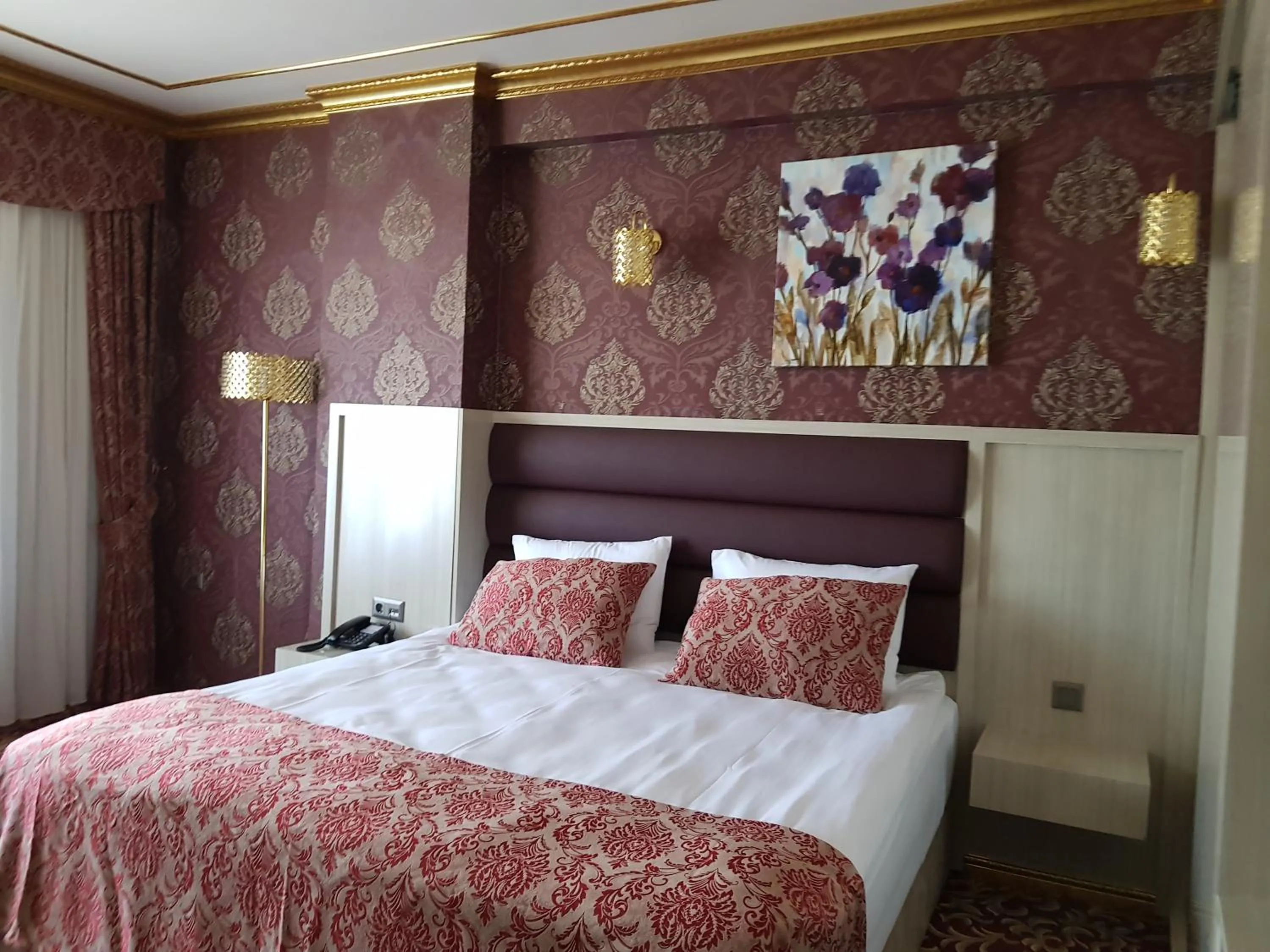 Photo of the whole room, Bed in Savona Otel Sivas