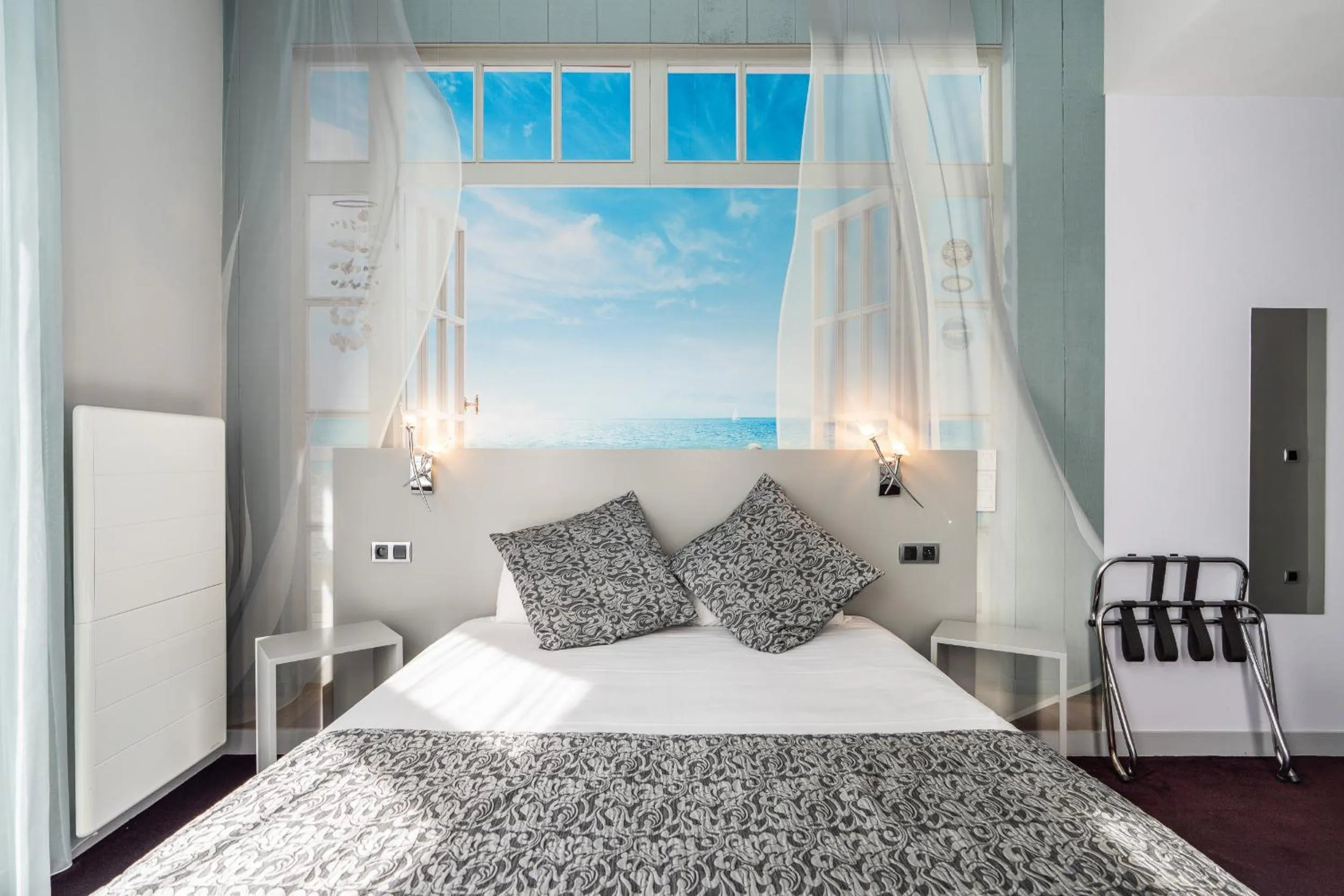 Bedroom, Bed in Hotel des Ducs