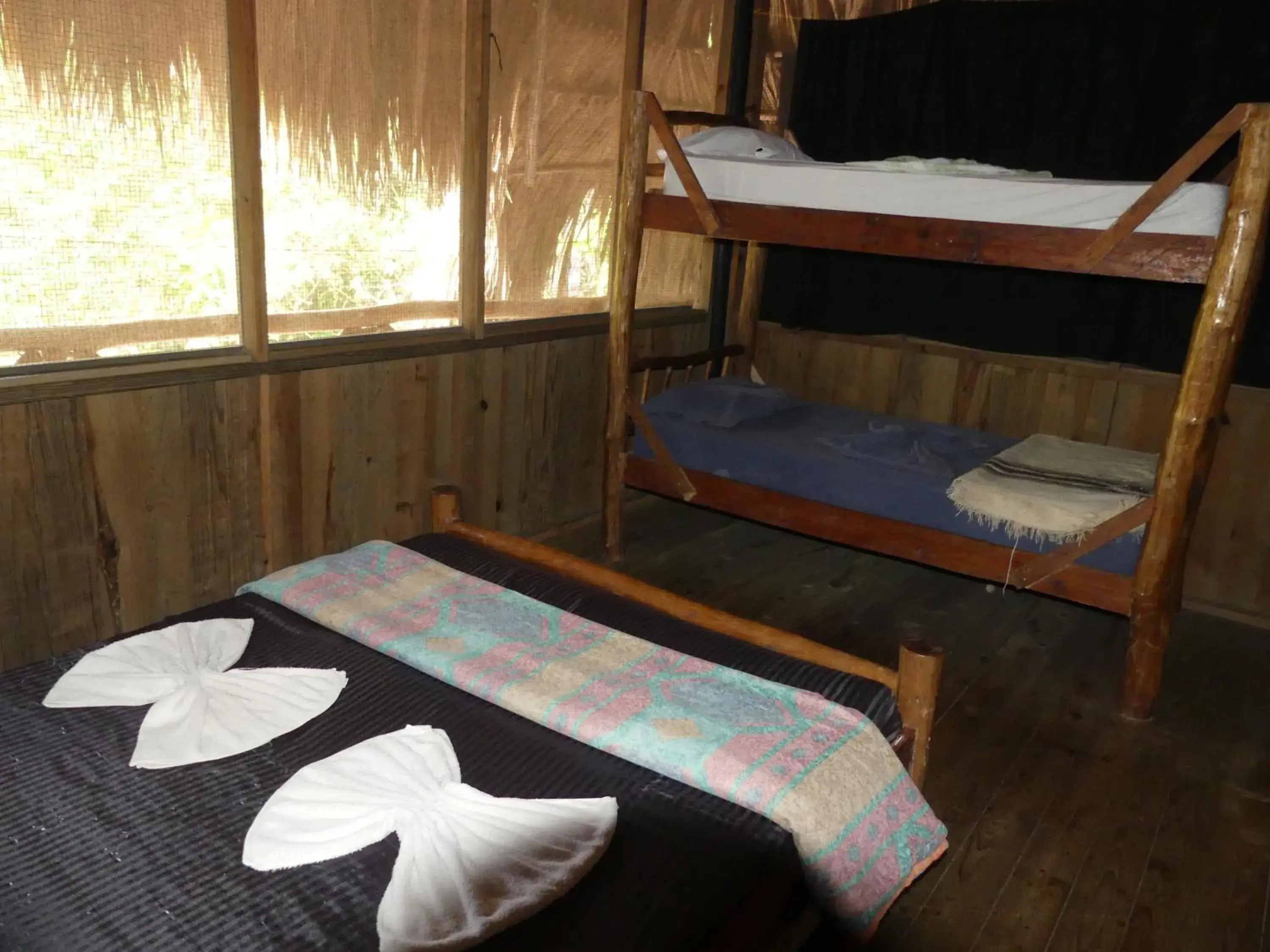 Economy Family Room with Shared Bathroom - single occupancy in Hotel Kangaroo y Restaurante Economy Family Room with Shared Bathroom - single occupancy in Hotel Kangaroo y Restaurante
