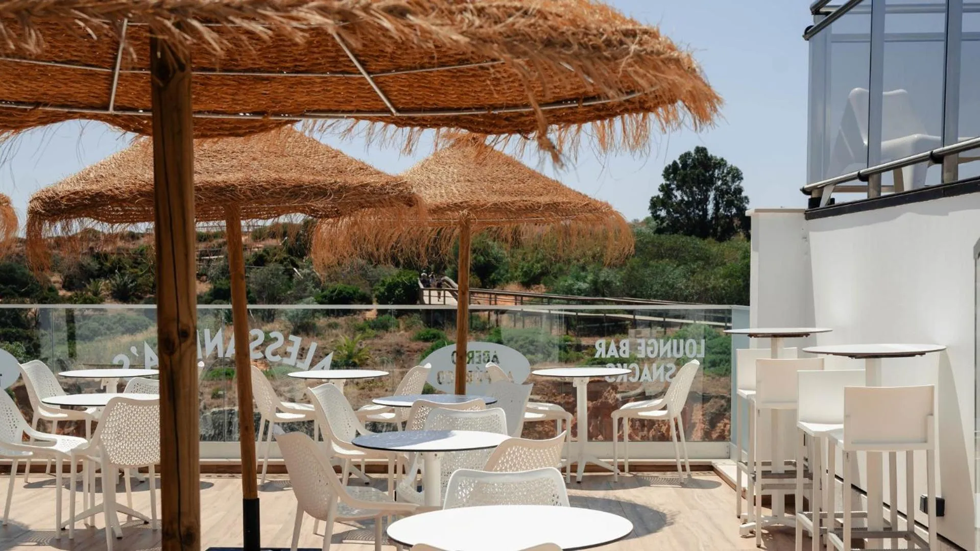 Lounge or bar in Carvi Beach Hotel