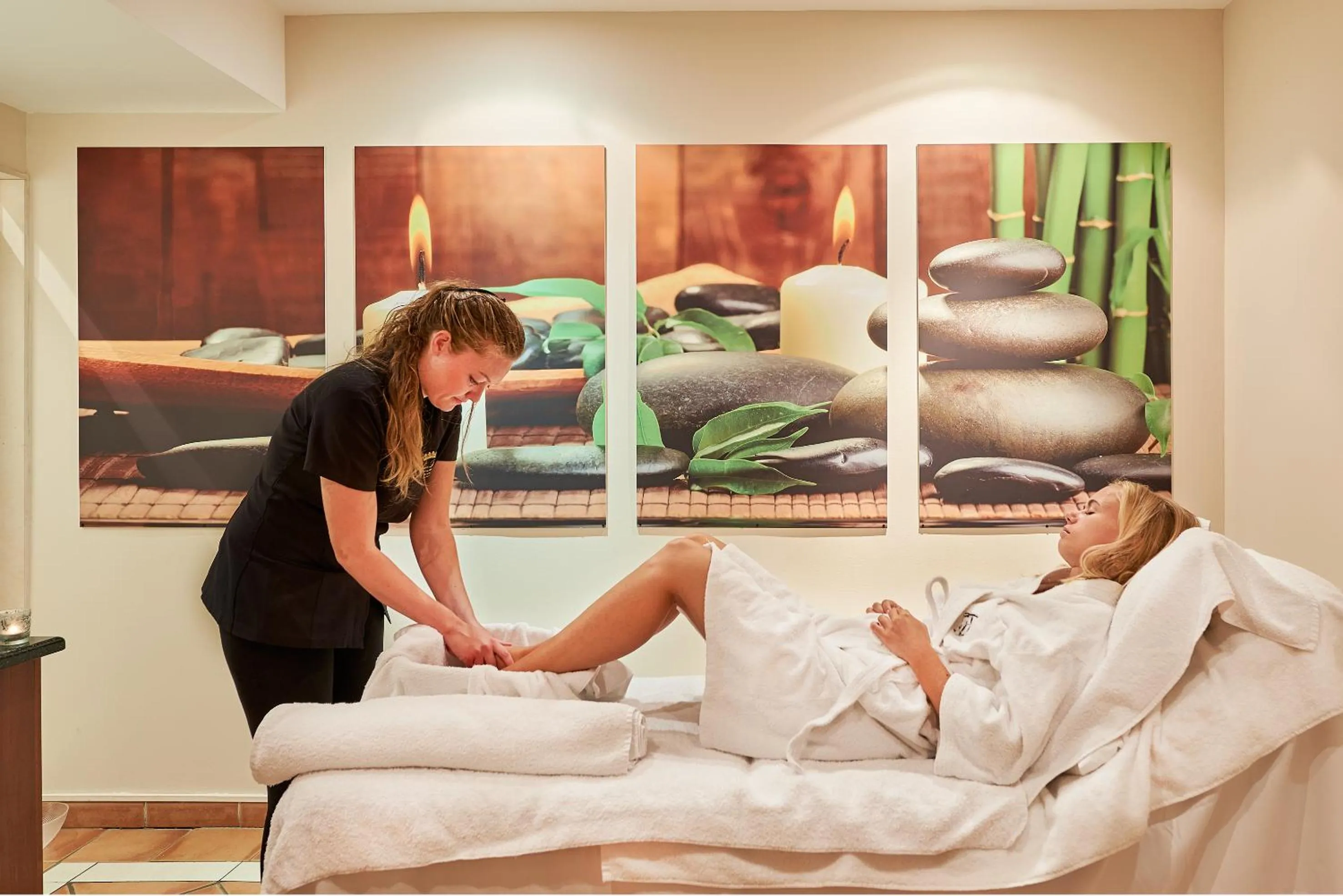 Massage in Dona Filipa Hotel