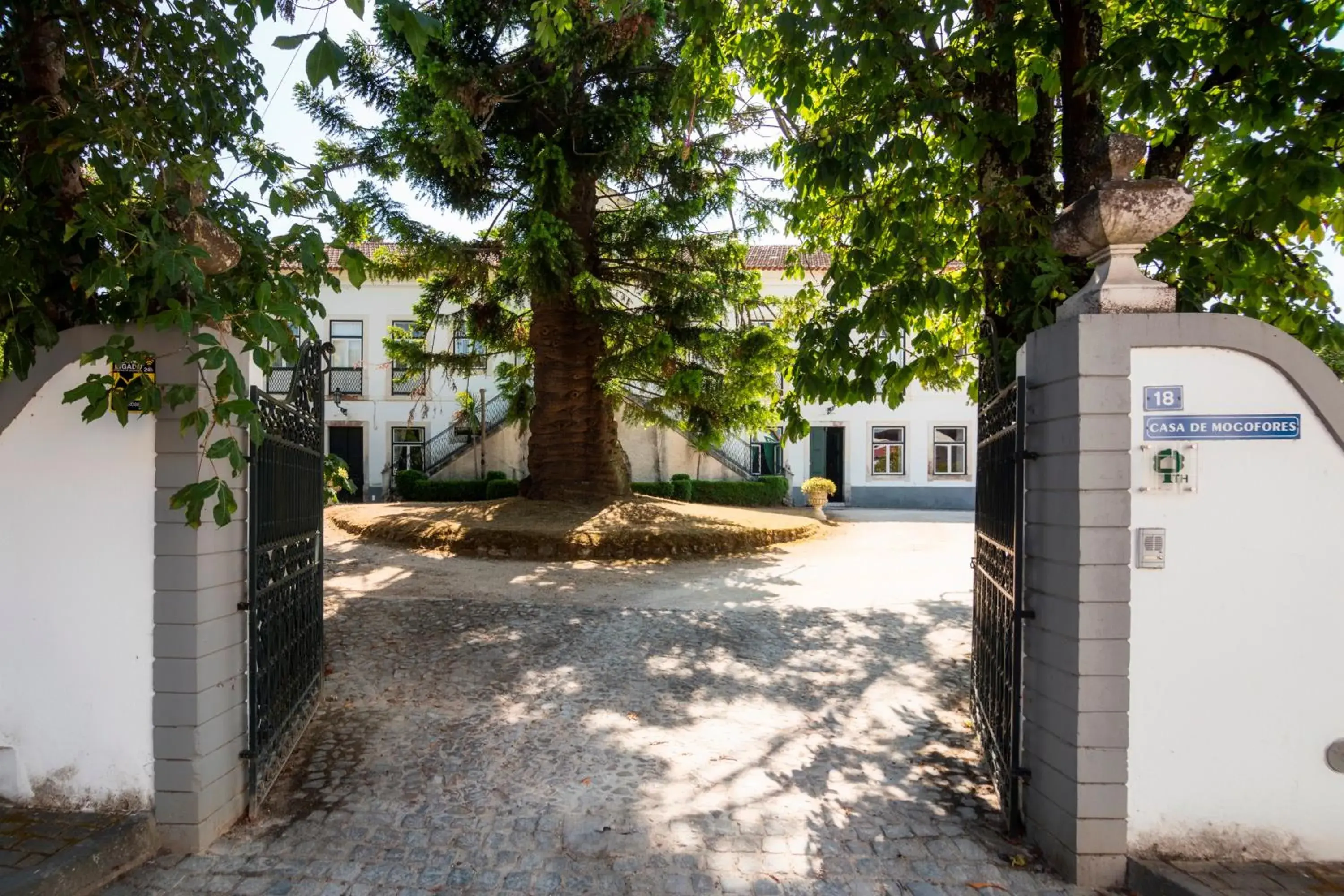 Property building in Casa de Mogofores Property building in Casa de Mogofores