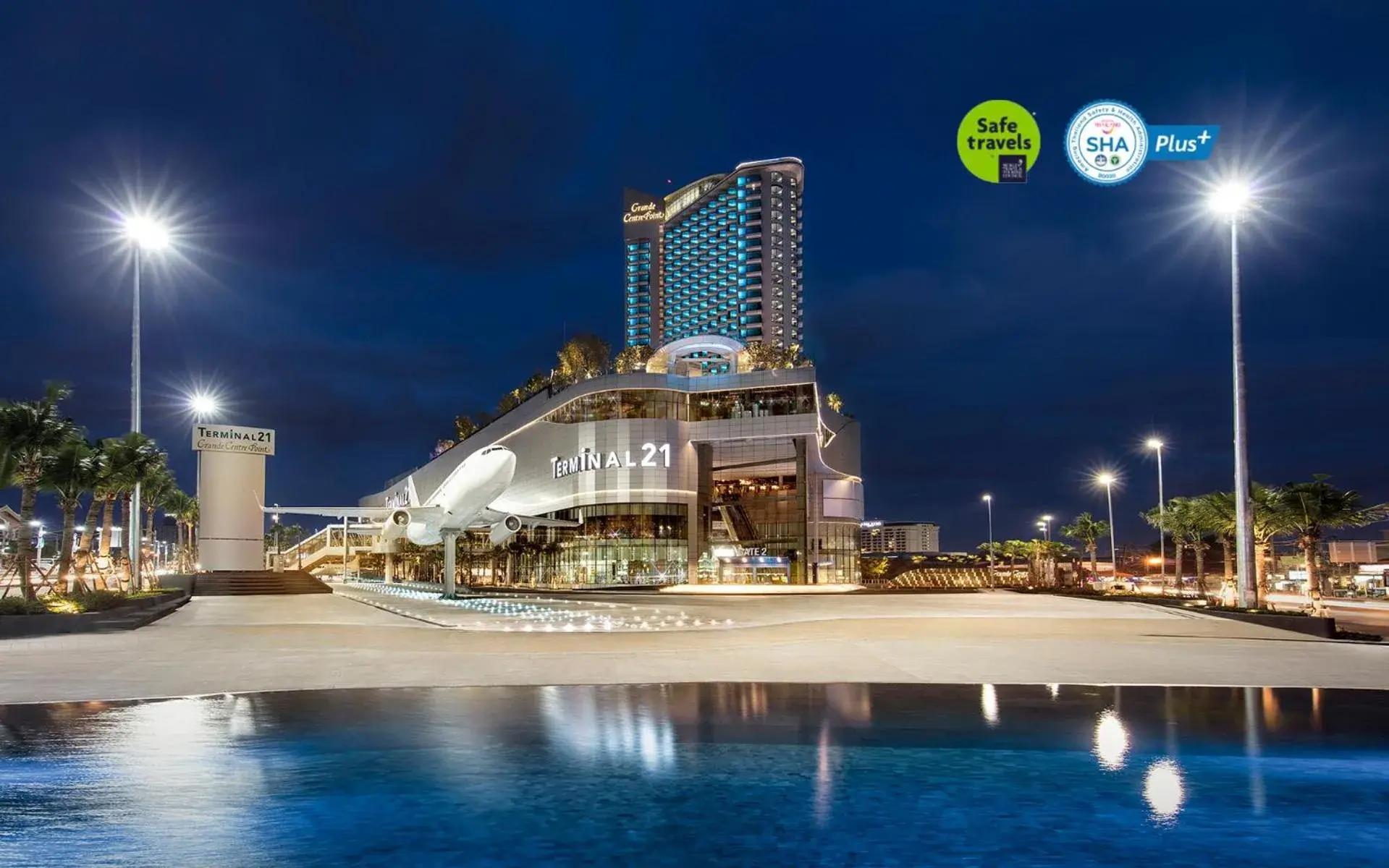 Property building in Grande Centre Point Pattaya Property building in Grande Centre Point Pattaya