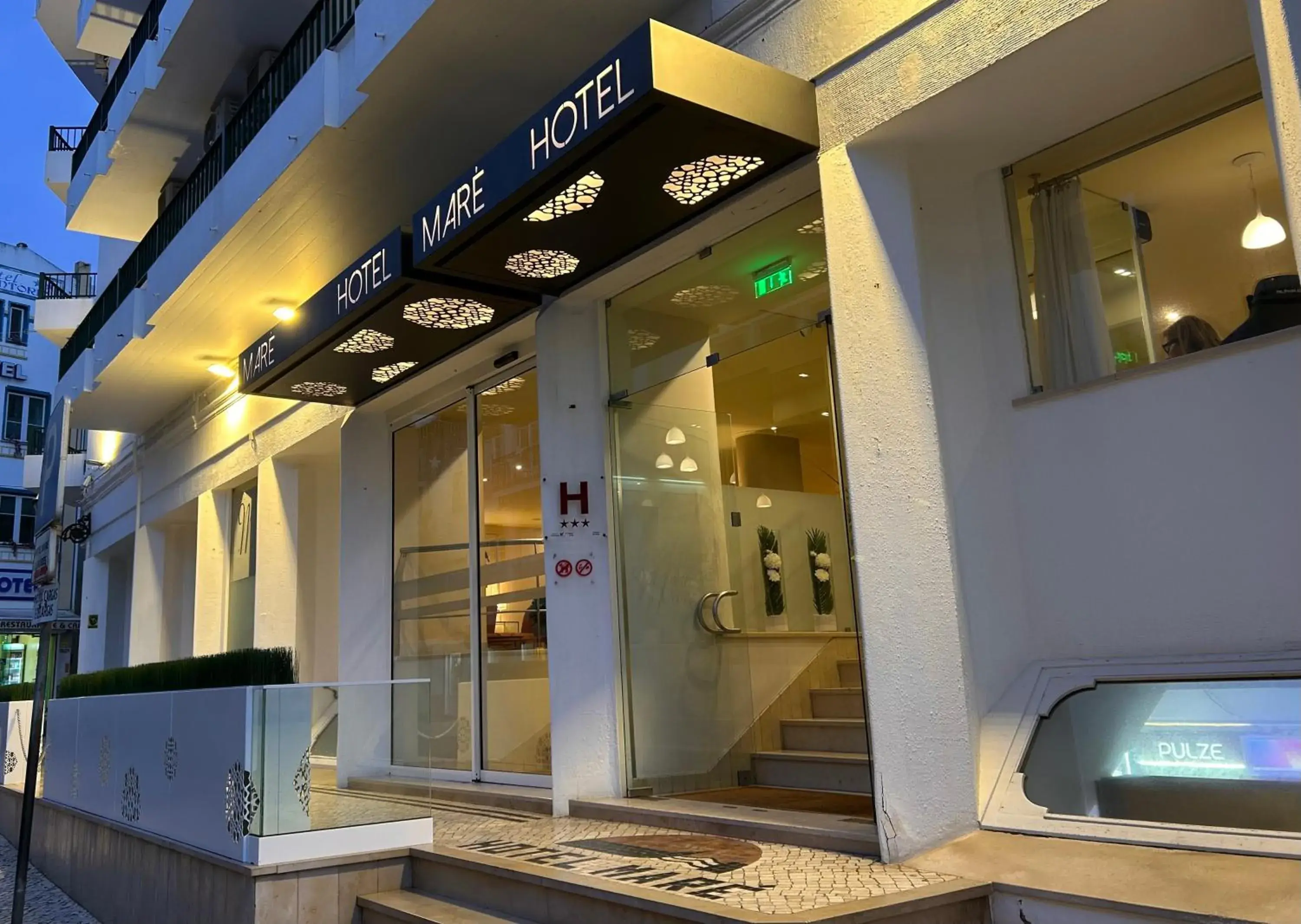 Property building in Hotel Mare Property building in Hotel Mare