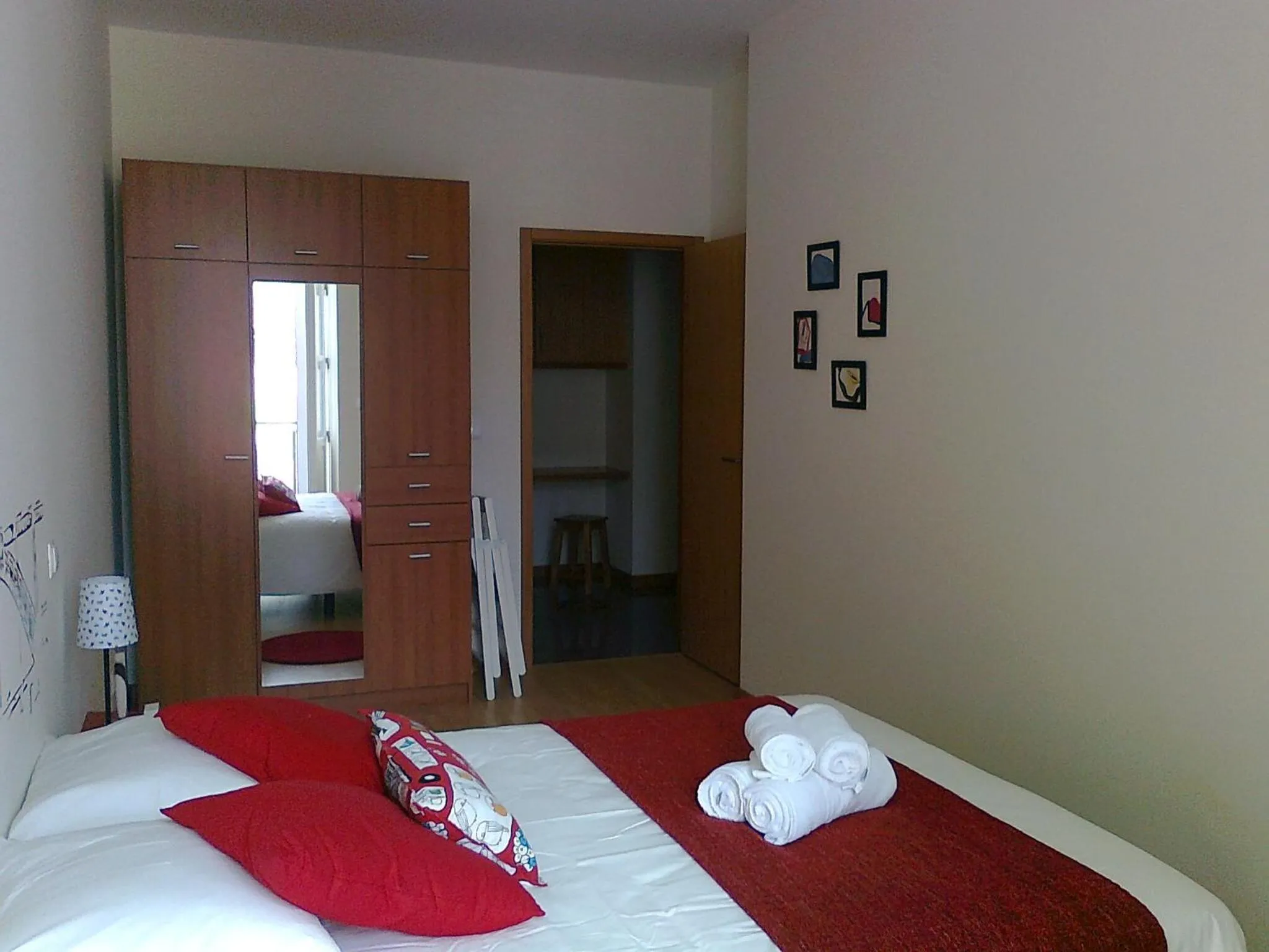 Bedroom, Bed in Formosa Oporto Apartments Group