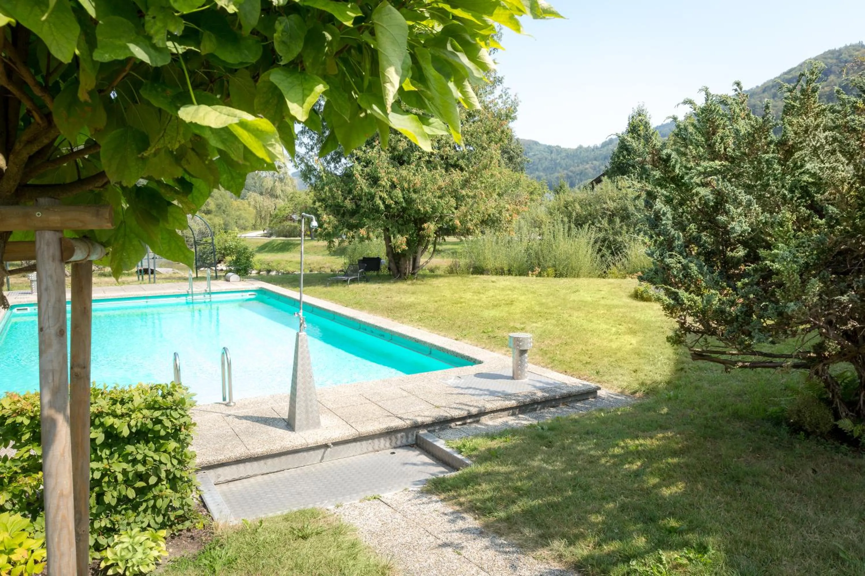 Swimming pool in Gasthof Erlauftalerhof