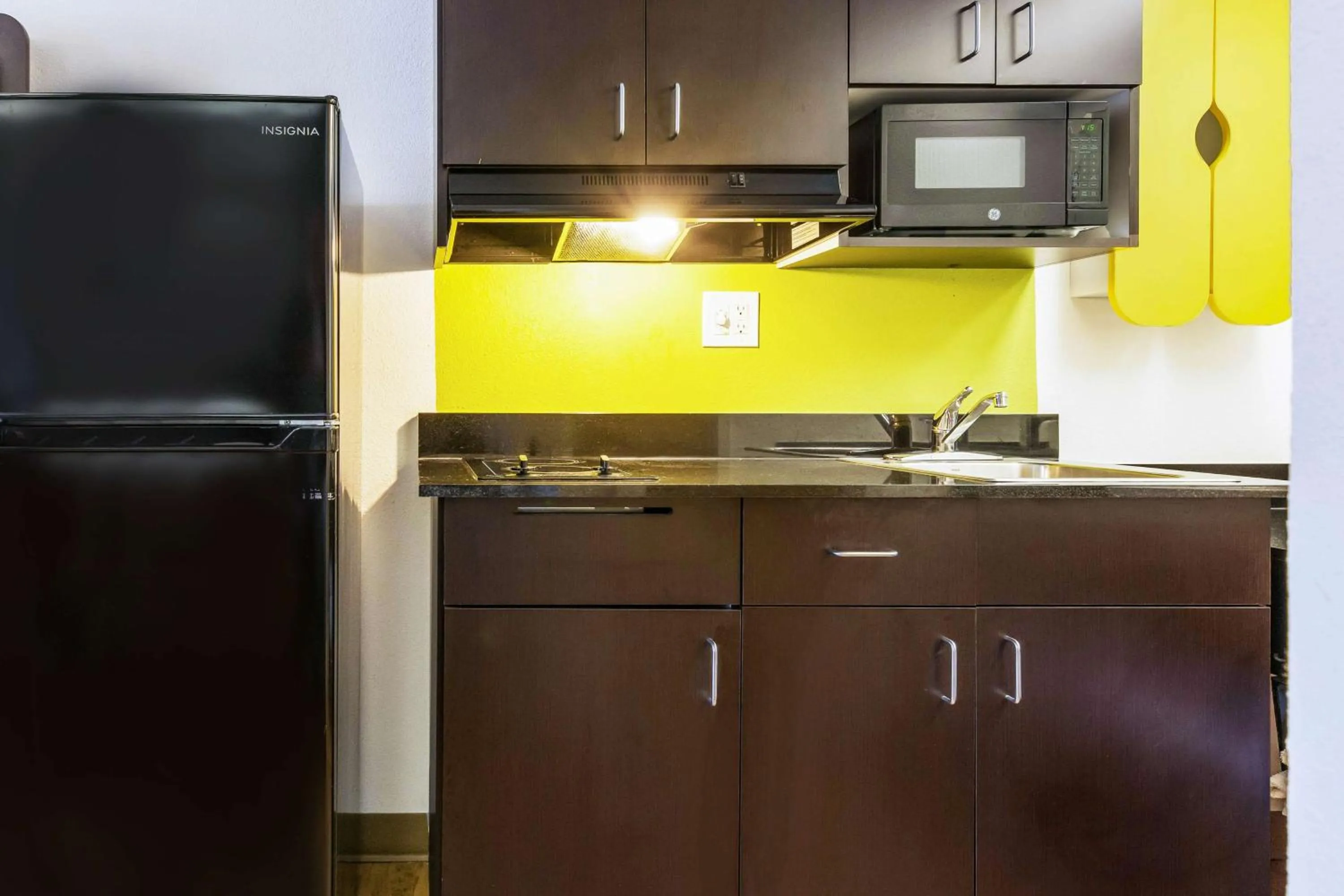 Bathroom in Studio 6-Alexandria, LA