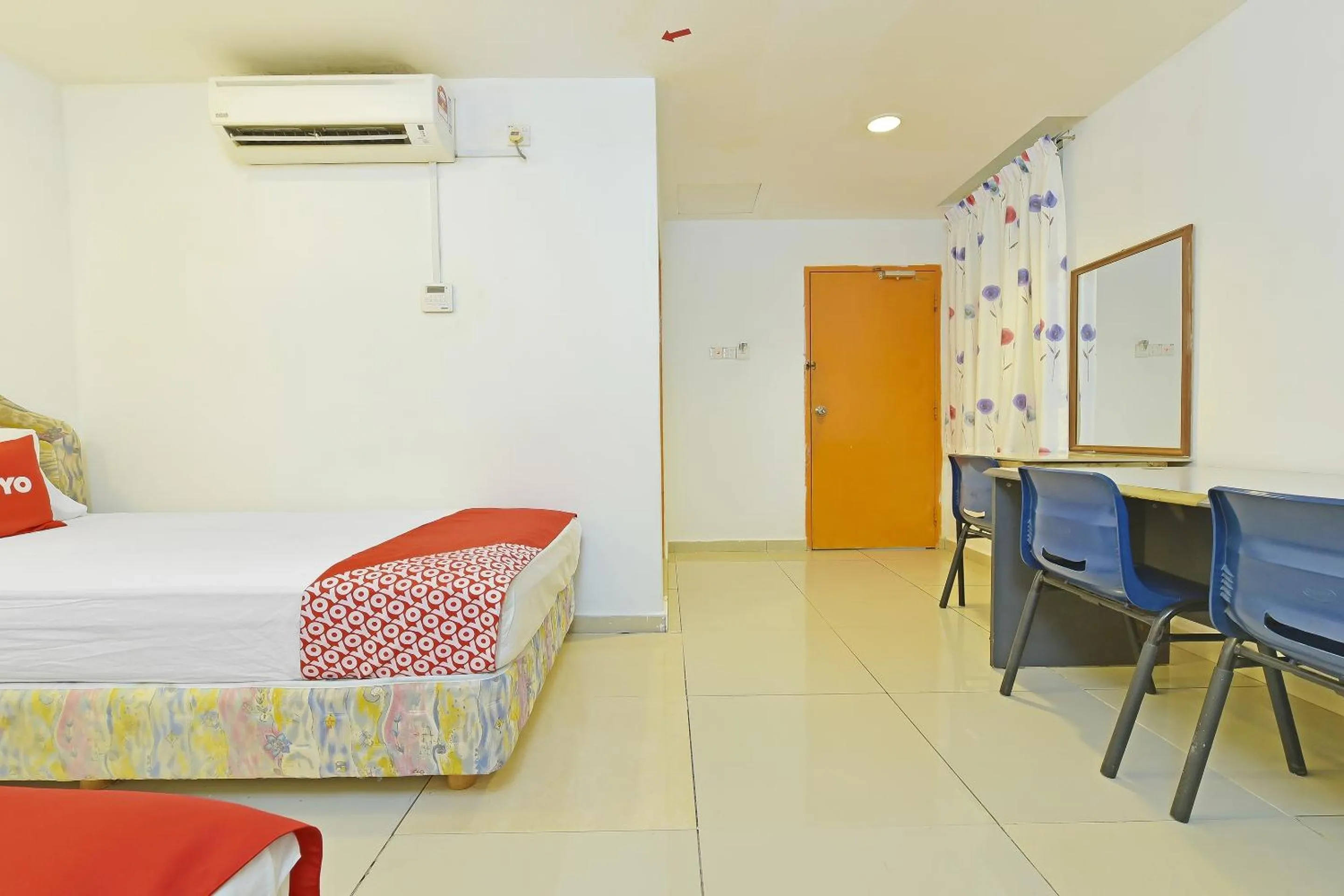 Bedroom, Bed in Hotel O Sam Huat Hotel