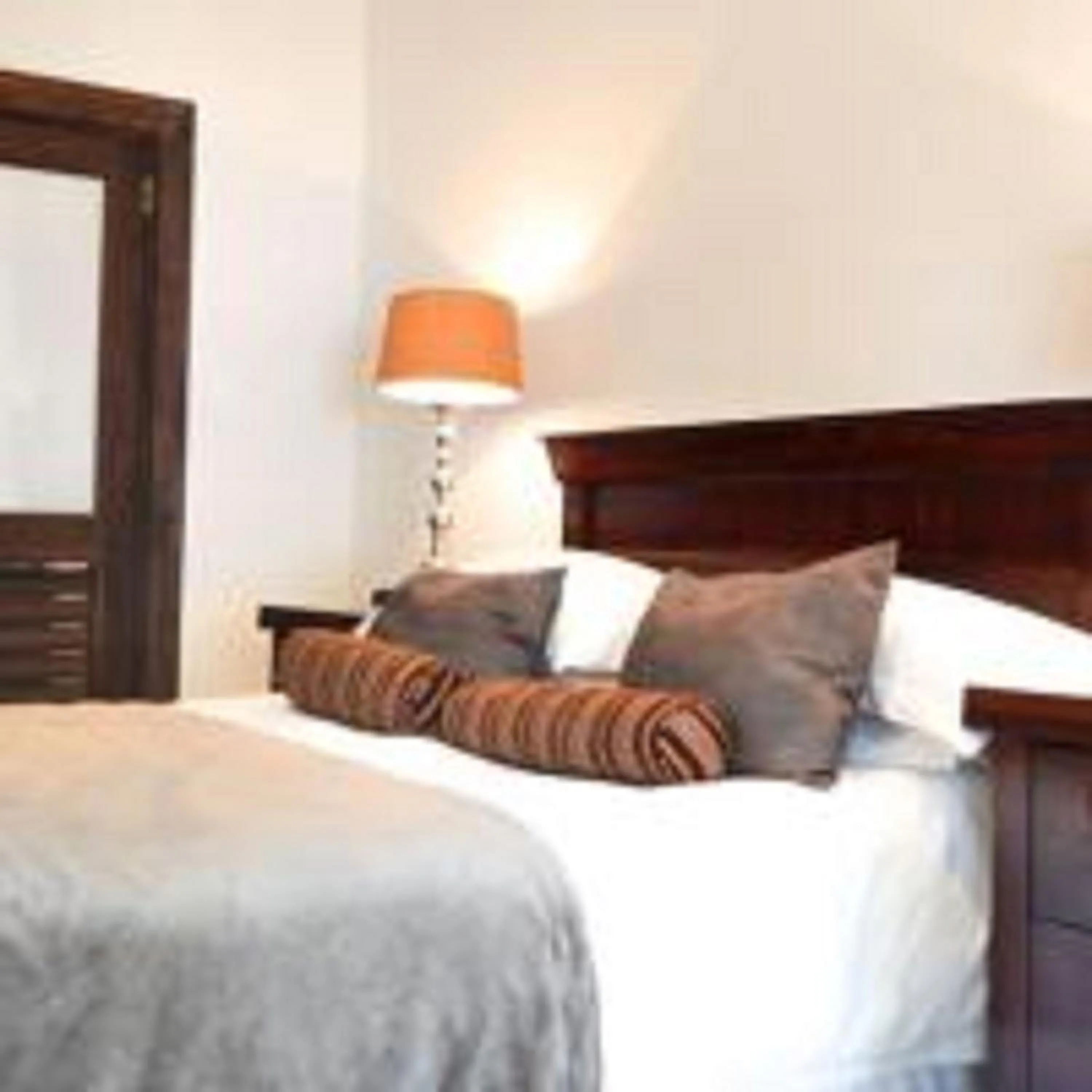 Bed in Belvedere Boutiqe Hotel