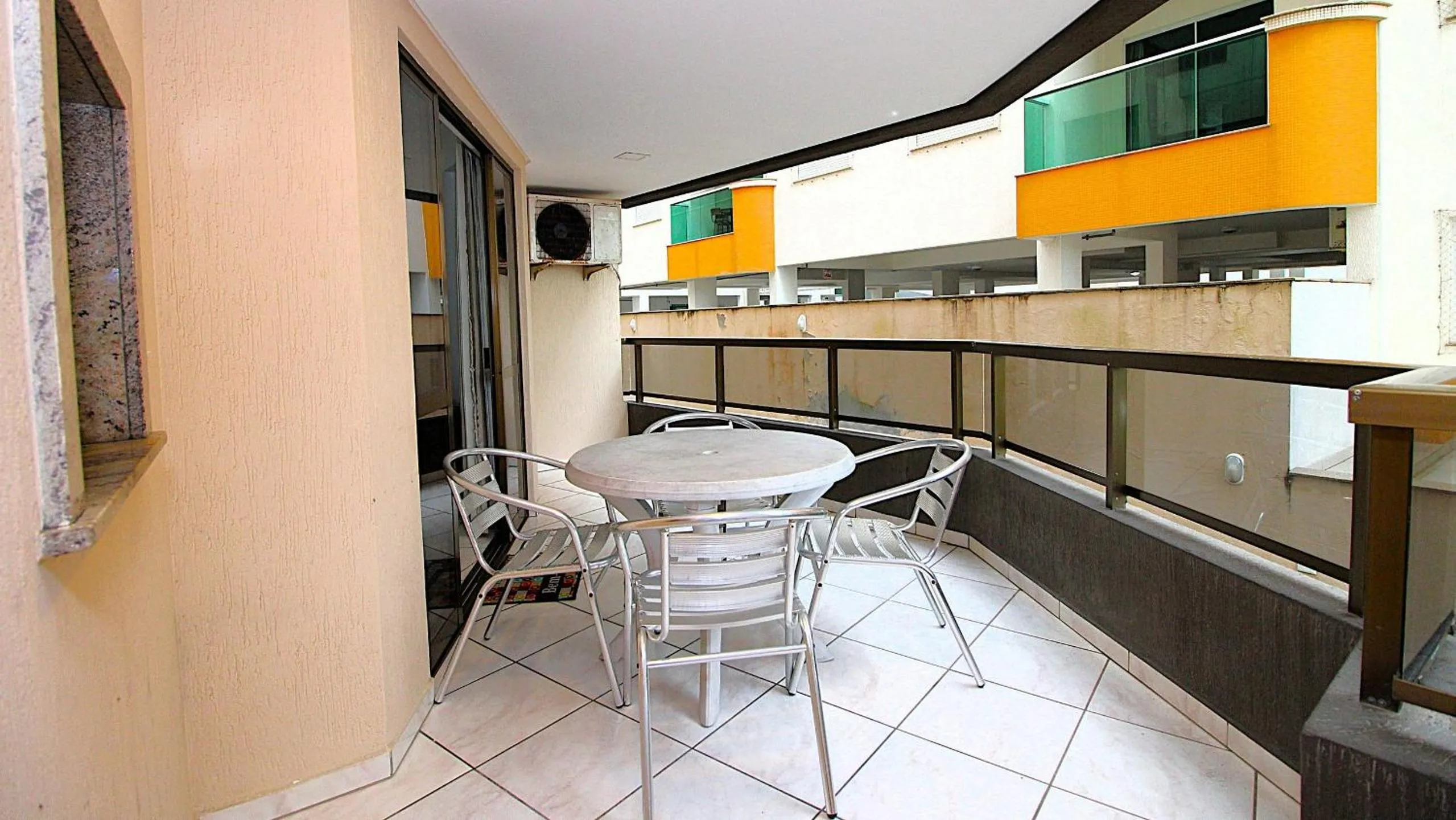 1029 - Apartamento no centro de Bombinhas - Residencial estrela do mar 2 104 A