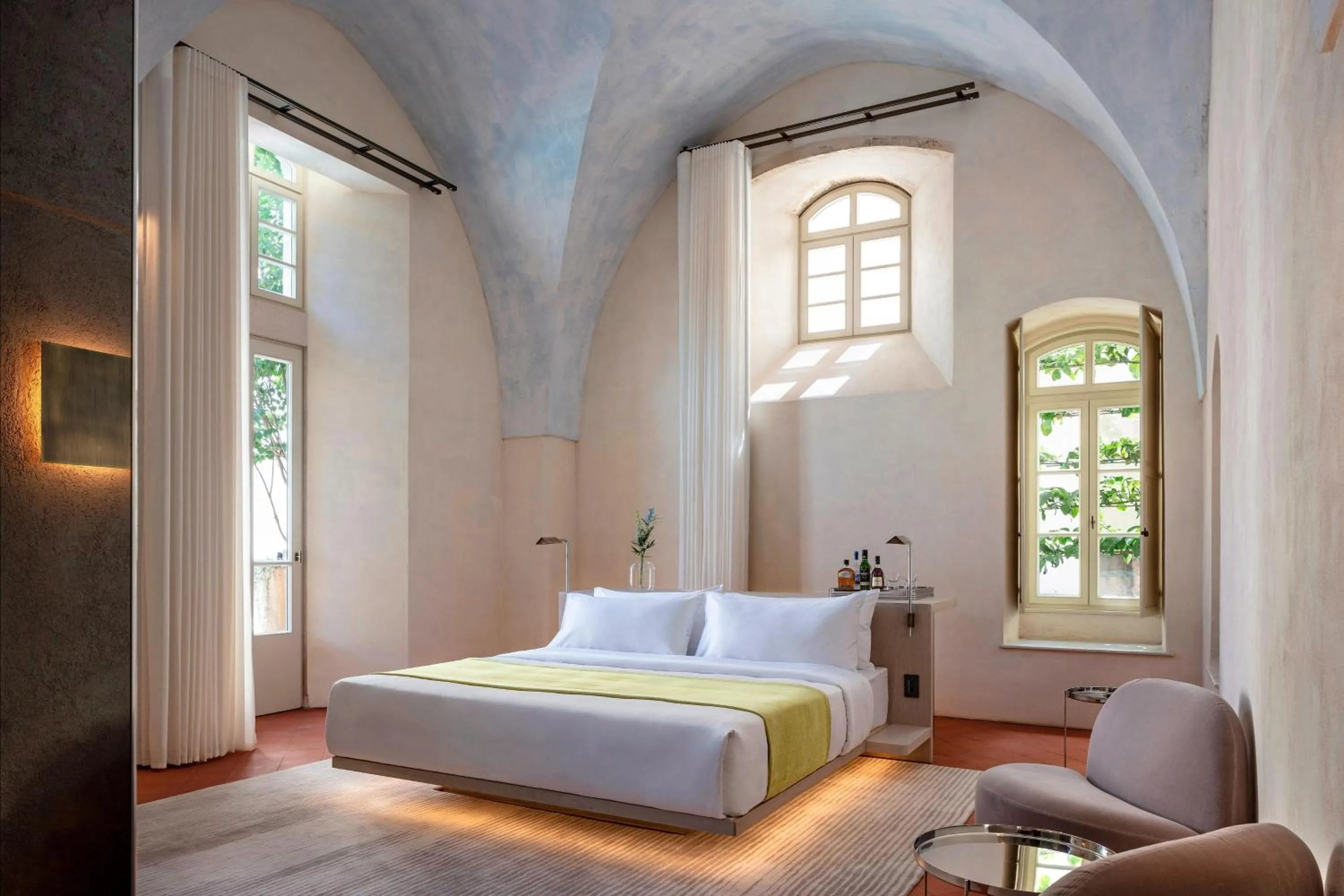 Bedroom, Bed in The Jaffa - Fattal Limited Edition