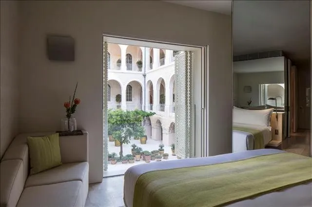 Bedroom, Bed in The Jaffa - Fattal Limited Edition