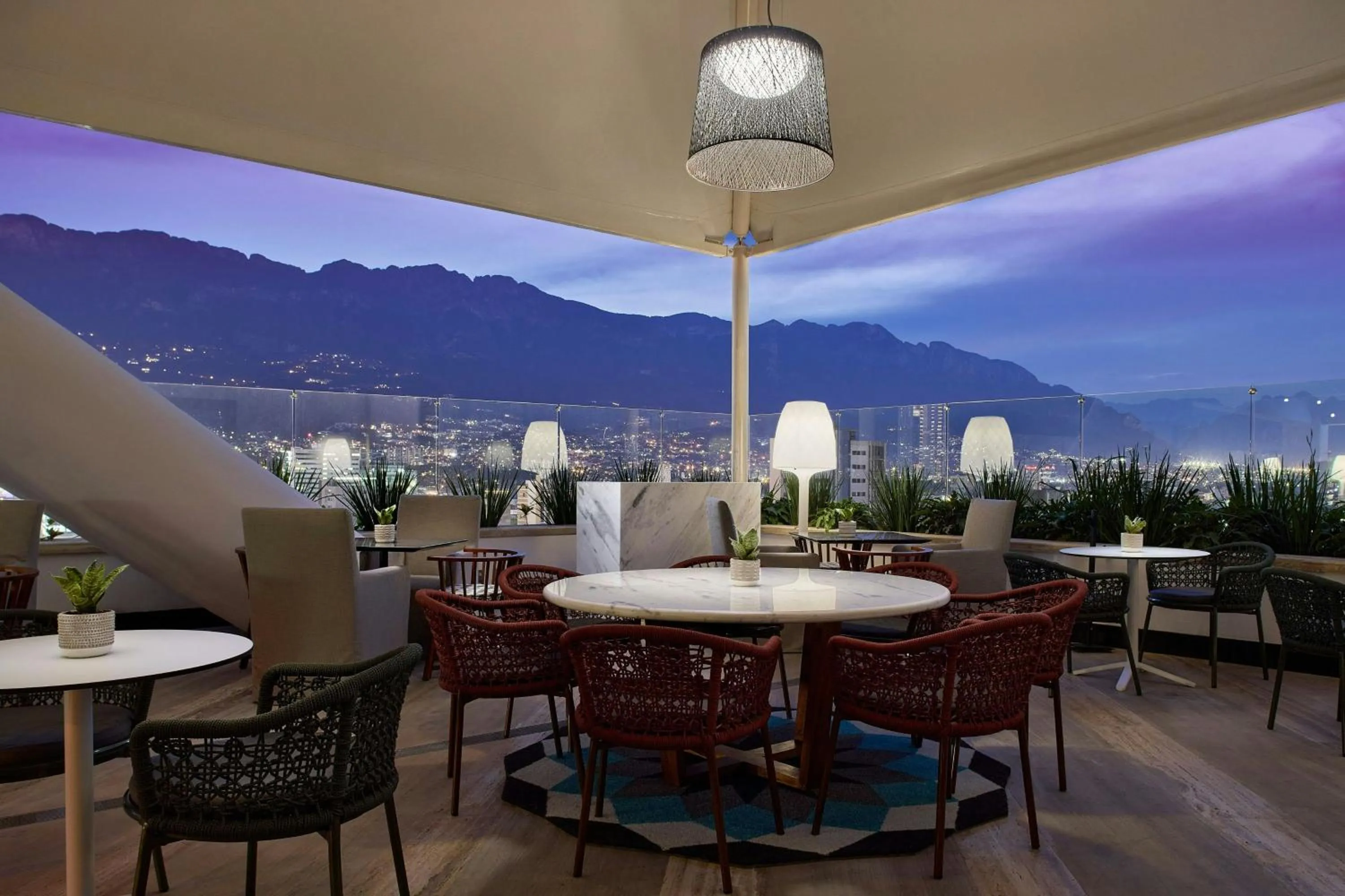 Restaurant/places to eat in The Westin Monterrey Valle