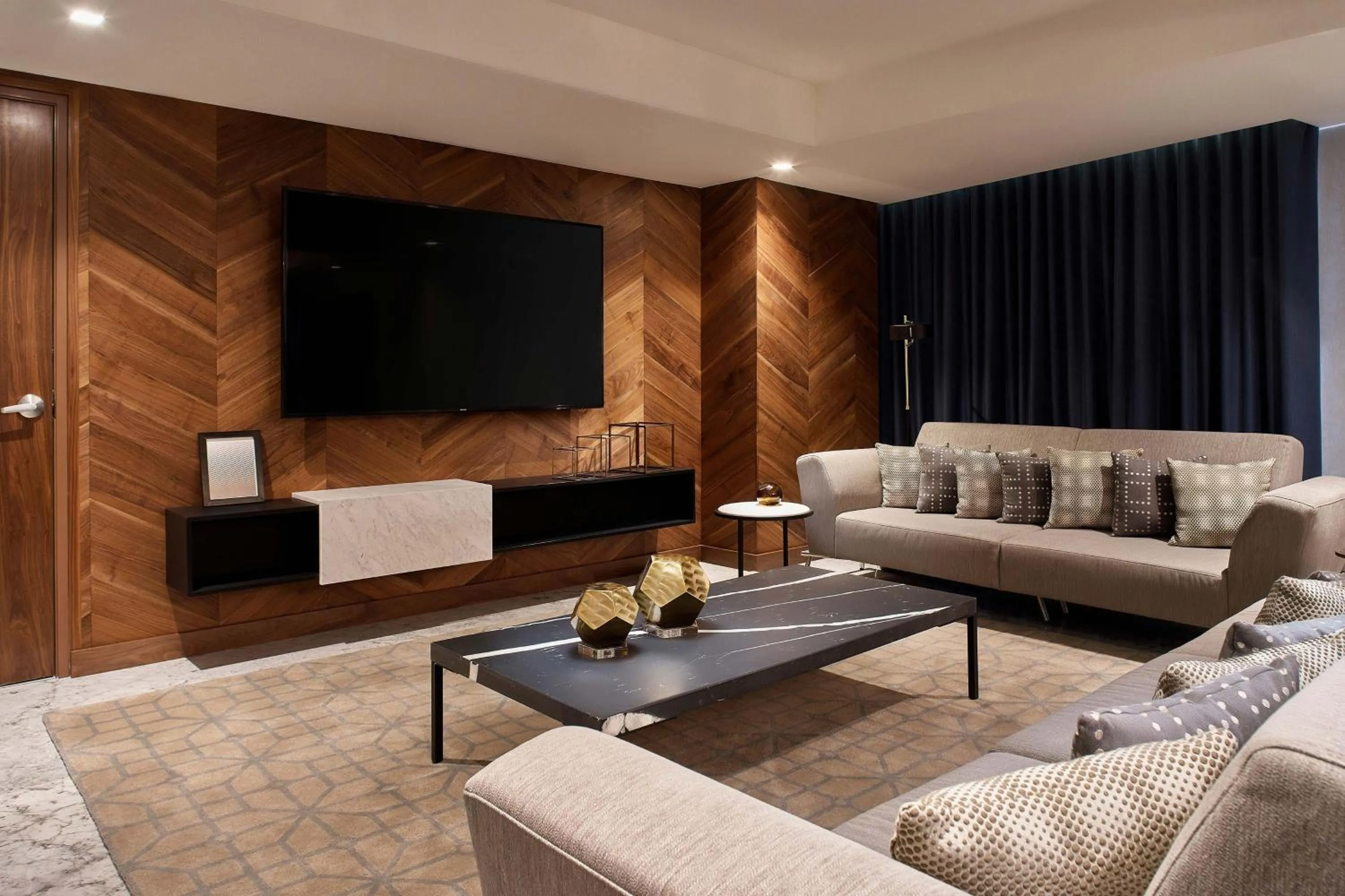 Living room in The Westin Monterrey Valle