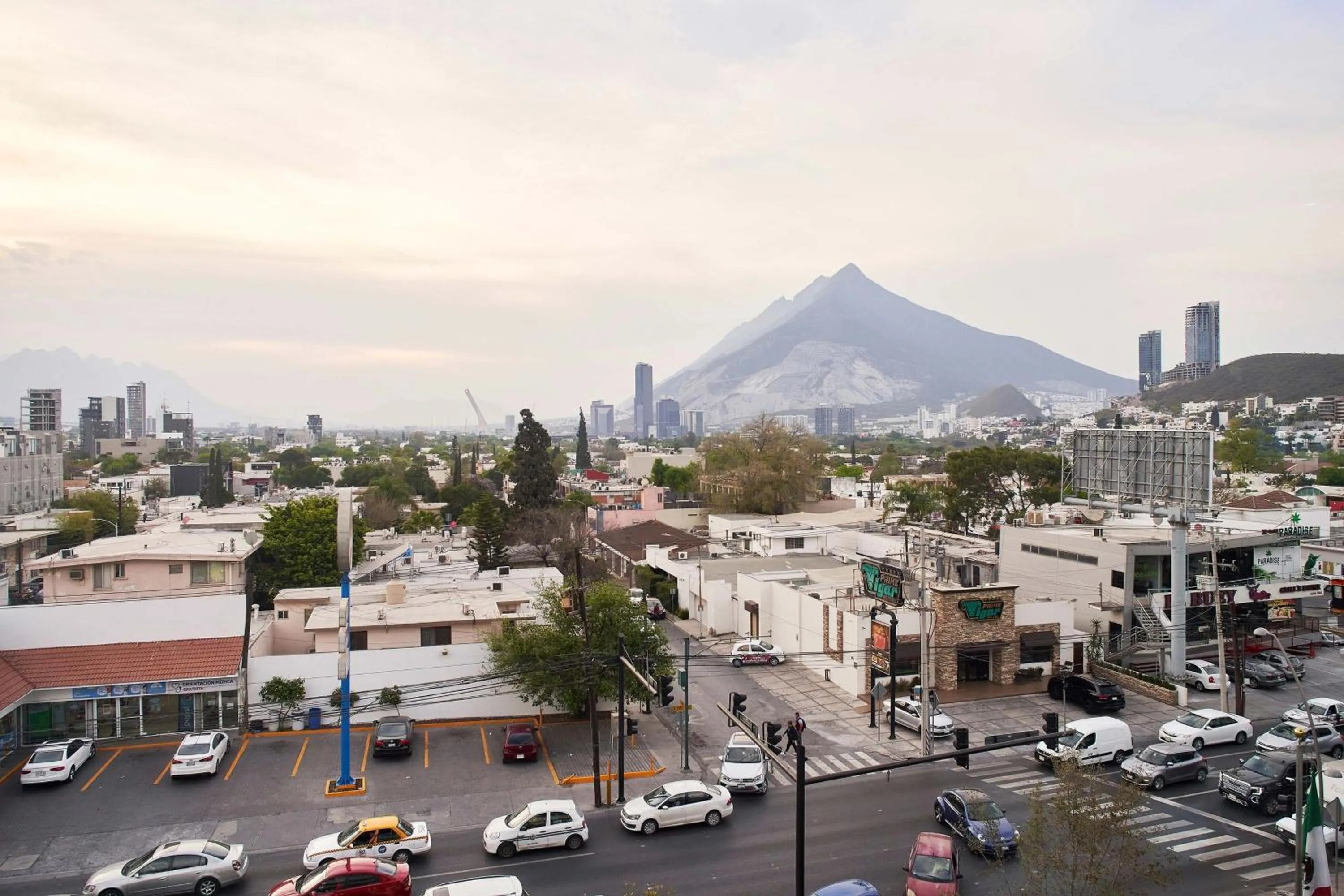 Photo of the whole room in The Westin Monterrey Valle